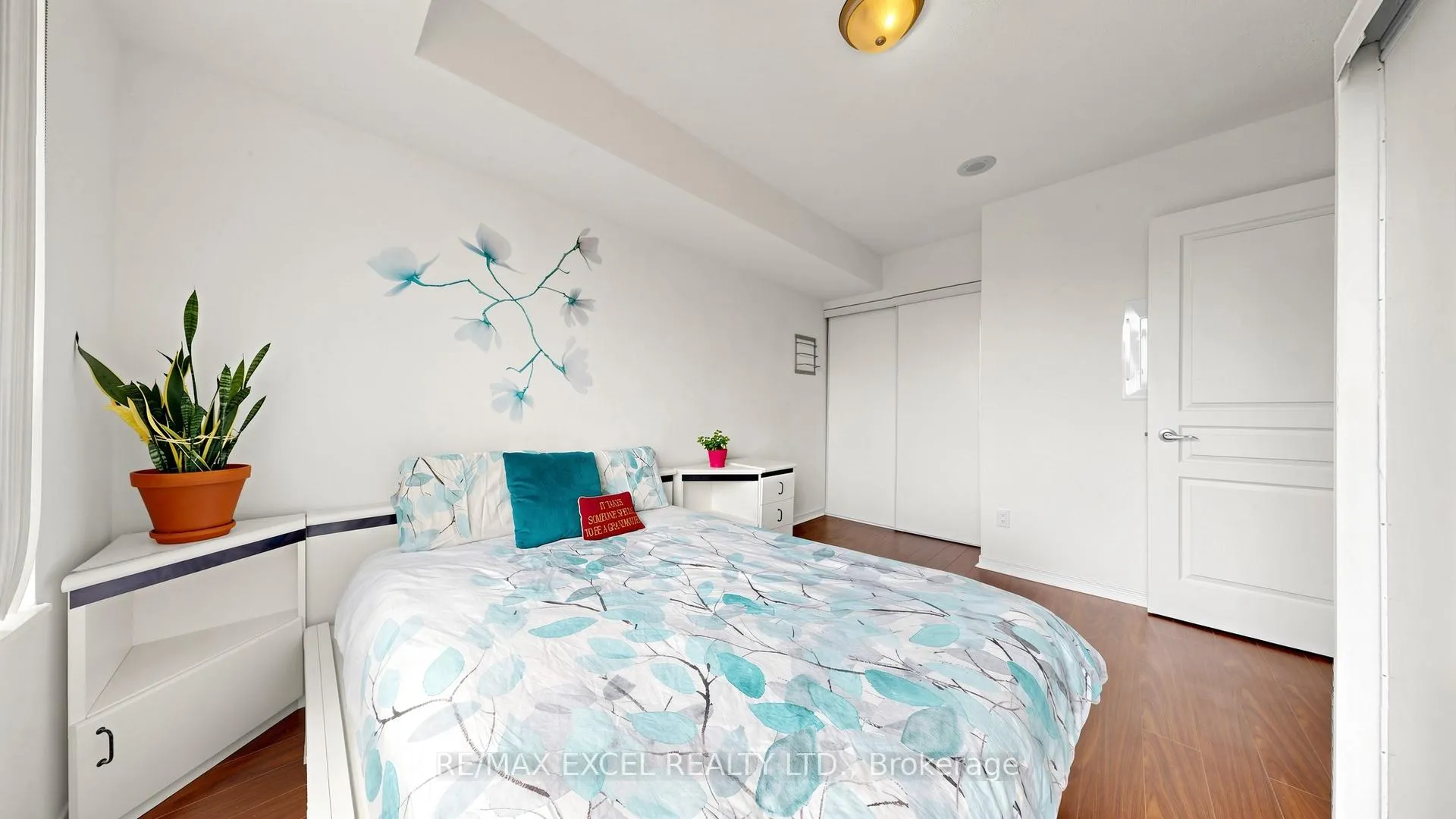 Photo 12 of Unit 318, 310 Red Maple Road, Richmond Hill, Langstaff — HOMEH