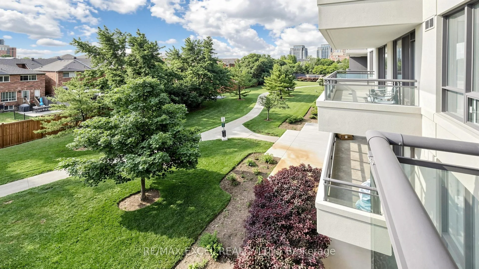 Photo 24 of Unit 318, 310 Red Maple Road, Richmond Hill, Langstaff — HOMEH