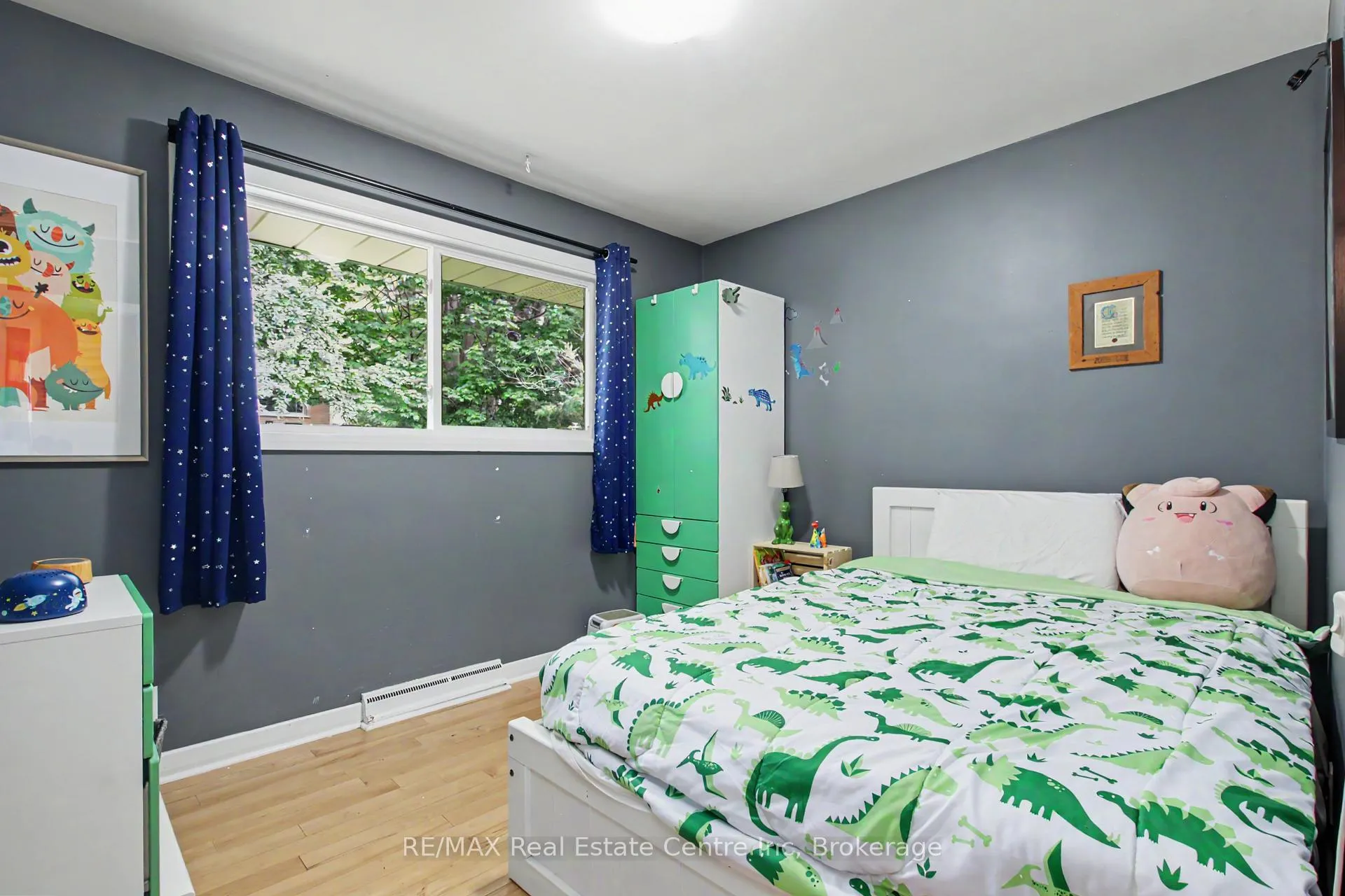 Photo 11 of 23 Glenburnie Drive, Guelph, Grange Road — HOMEH