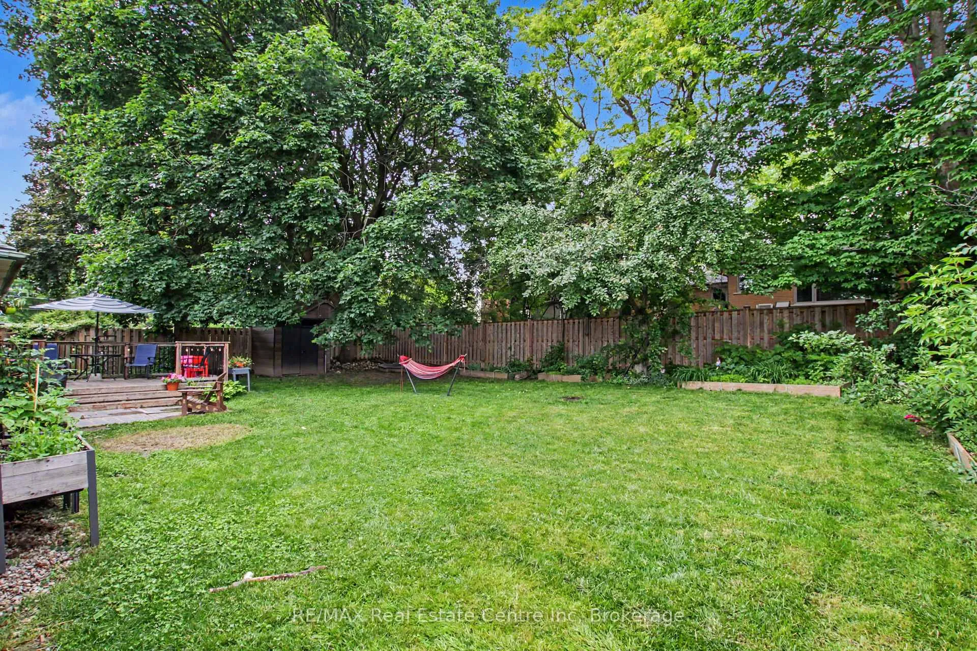 Photo 20 of 23 Glenburnie Drive, Guelph, Grange Road — HOMEH
