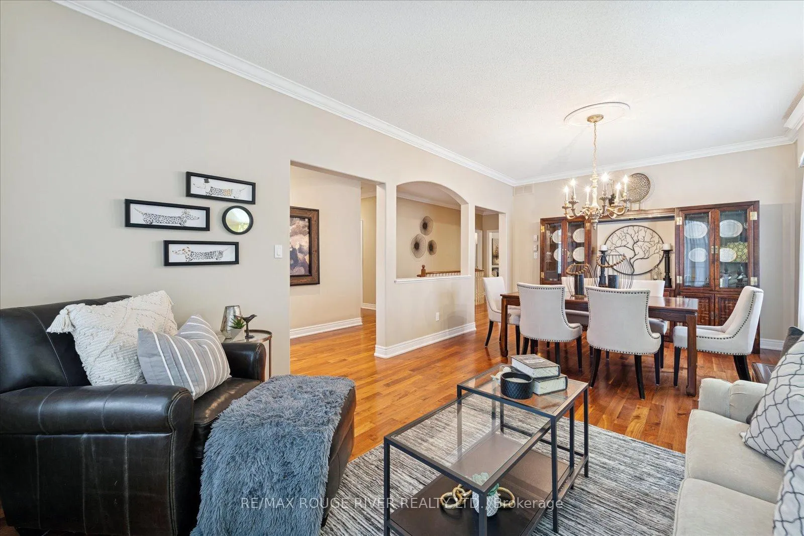 Photo 10 of 45 Pebblebrook Crescent, Whitby, Rolling Acres — HOMEH