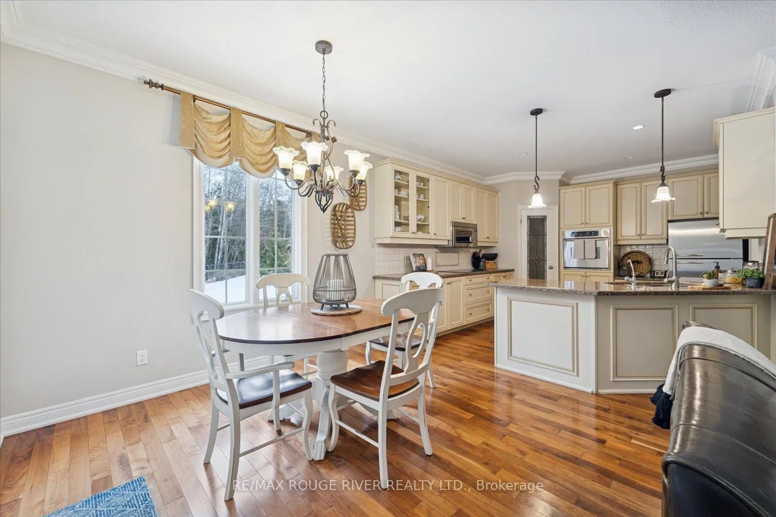 Photo 16 of 45 Pebblebrook Crescent, Whitby, Rolling Acres — HOMEH