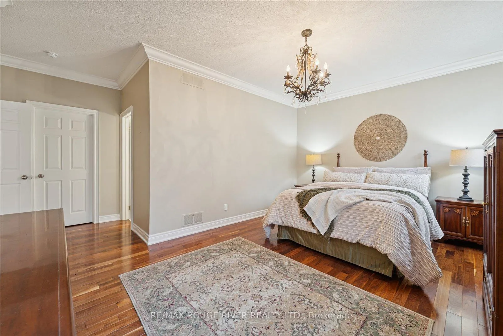Photo 25 of 45 Pebblebrook Crescent, Whitby, Rolling Acres — HOMEH