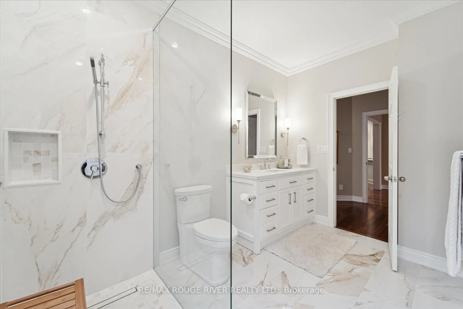 Photo 27 of 45 Pebblebrook Crescent, Whitby, Rolling Acres — HOMEH