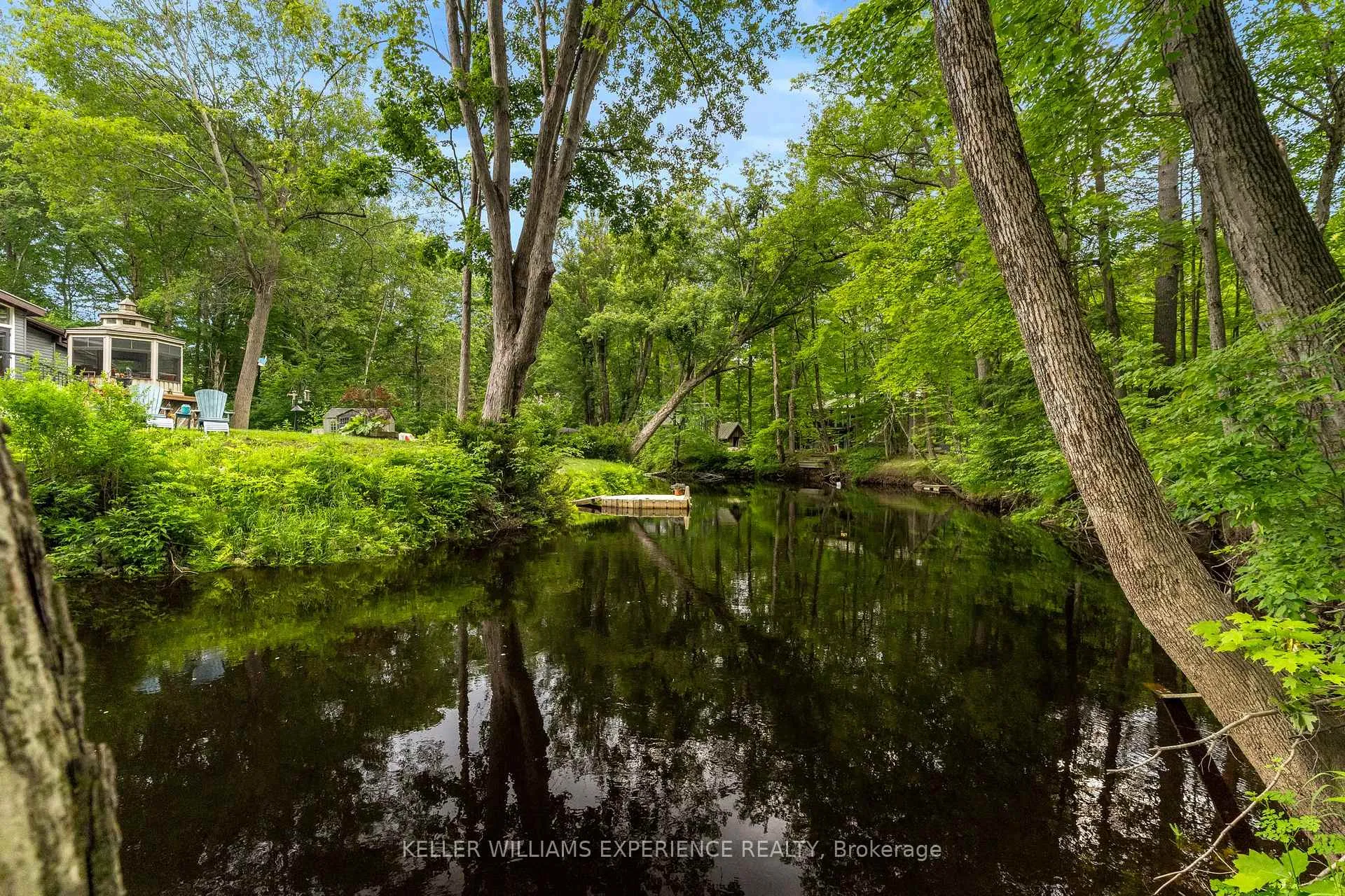 Photo 6 of 7516 Island Crescent W, Ramara, Rural Ramara — HOMEH