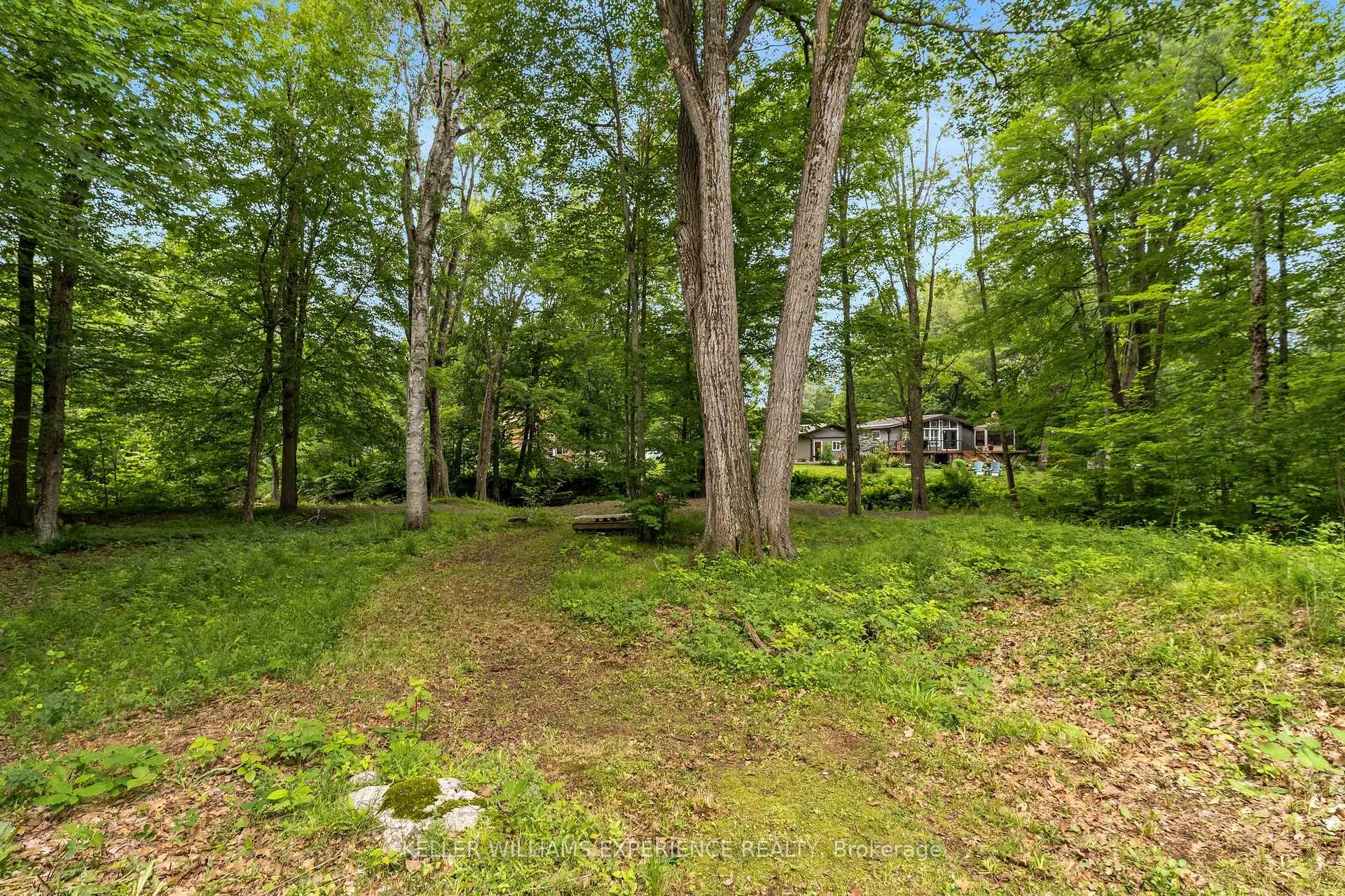 Photo 37 of 7516 Island Crescent W, Ramara, Rural Ramara — HOMEH