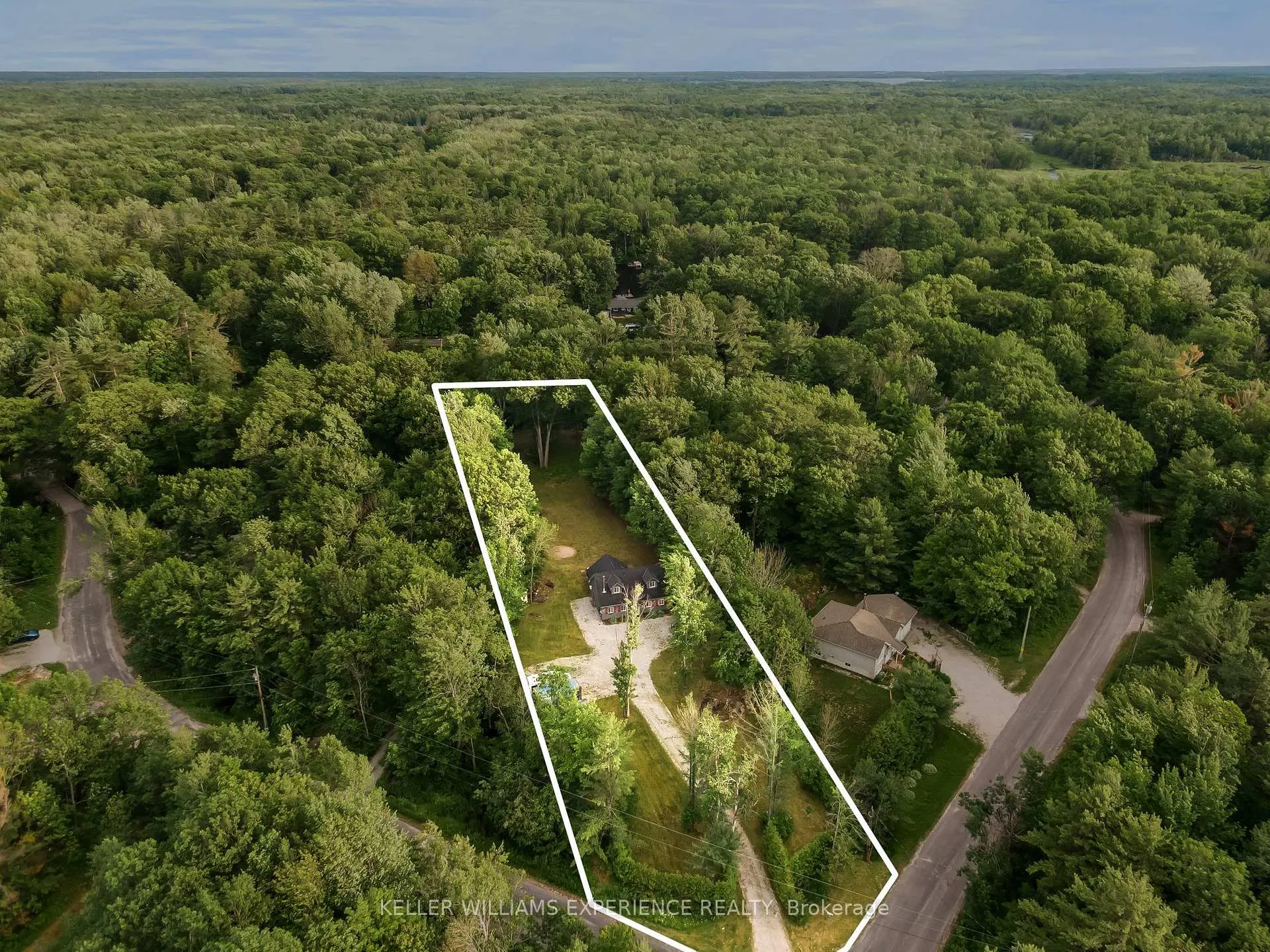 Photo 38 of 7516 Island Crescent W, Ramara, Rural Ramara — HOMEH