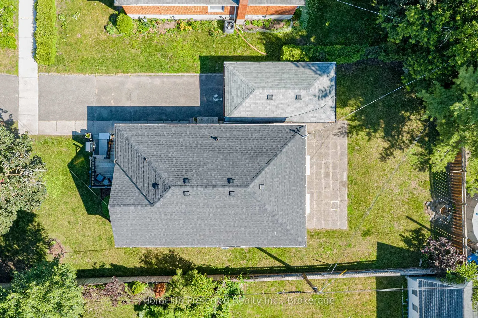 Photo 5 of 966 Noble Place, Peterborough, Otonabee Ward 1 — HOMEH