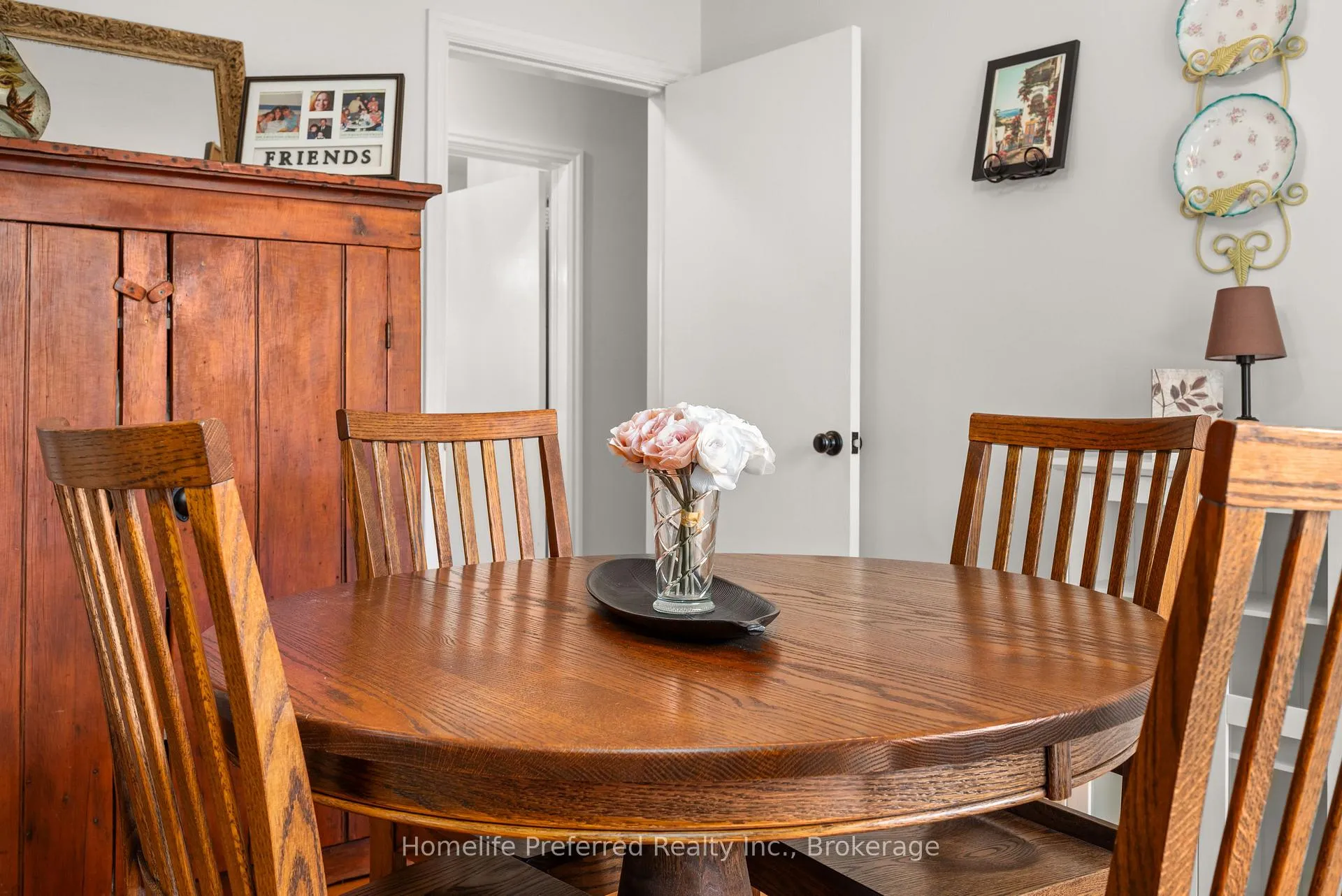 Photo 17 of 966 Noble Place, Peterborough, Otonabee Ward 1 — HOMEH