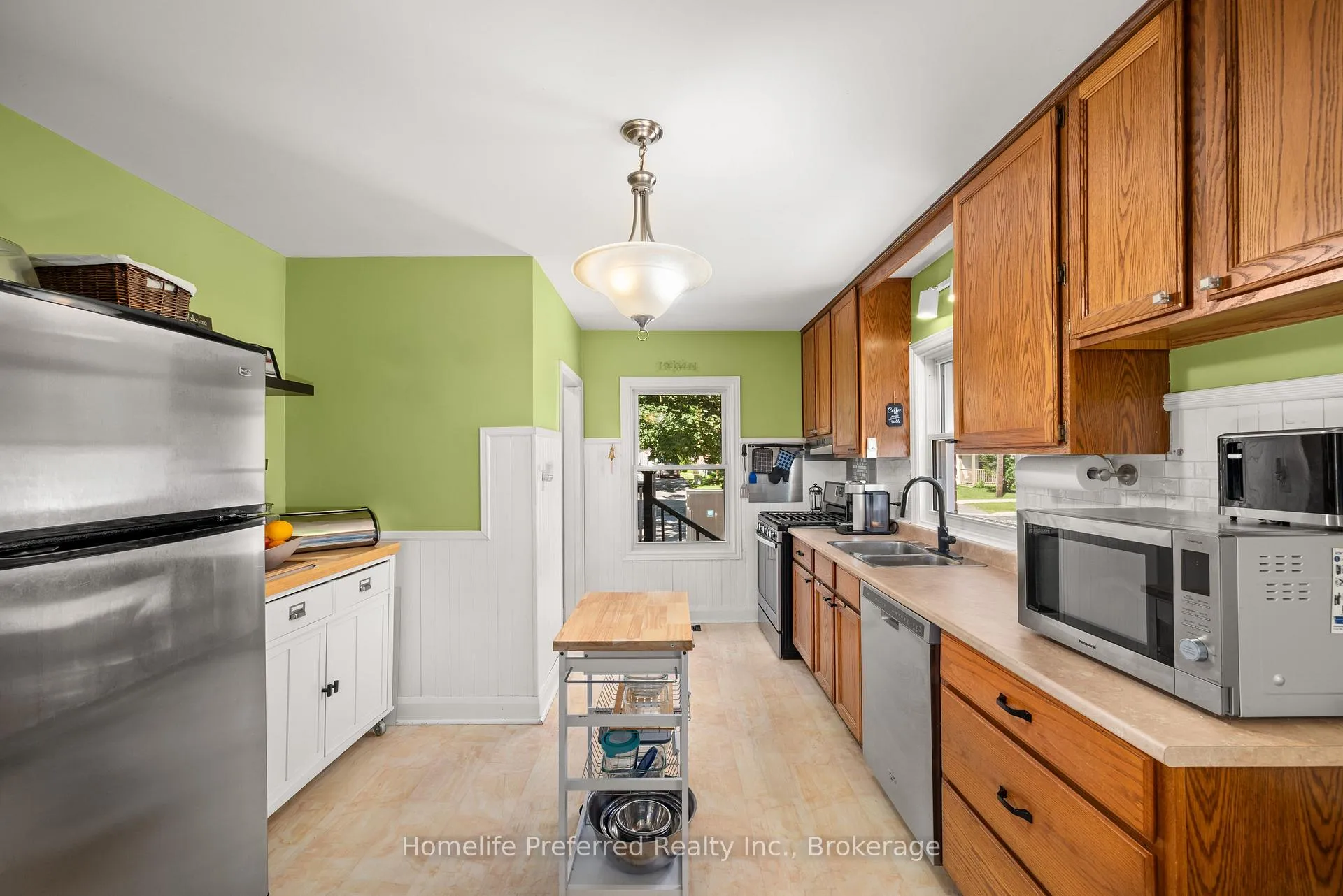 Photo 19 of 966 Noble Place, Peterborough, Otonabee Ward 1 — HOMEH