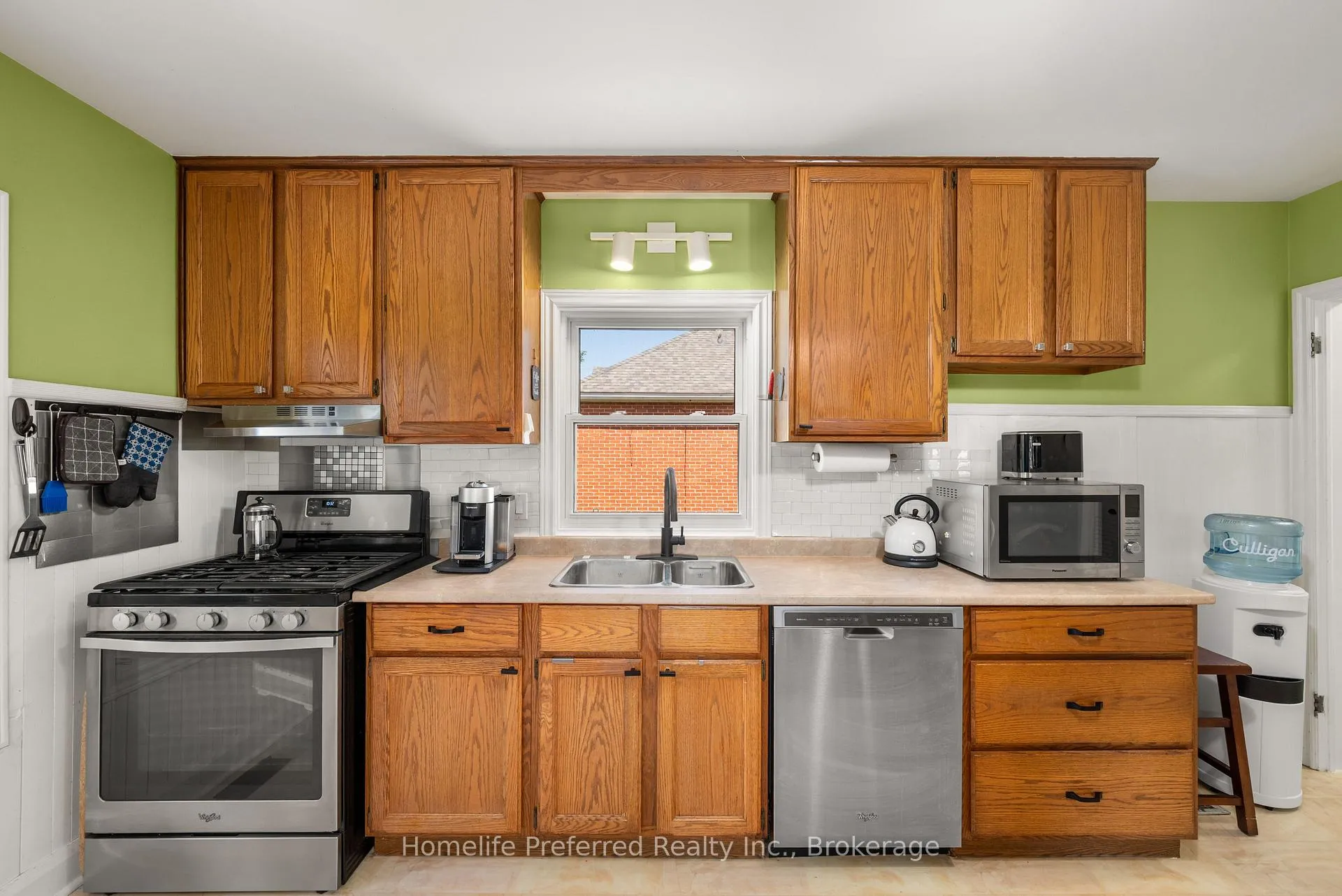 Photo 20 of 966 Noble Place, Peterborough, Otonabee Ward 1 — HOMEH
