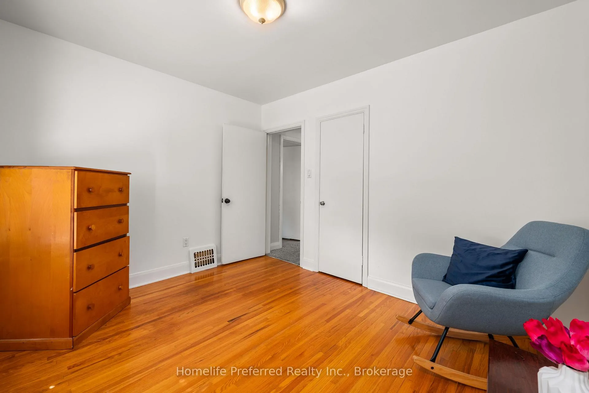 Photo 30 of 966 Noble Place, Peterborough, Otonabee Ward 1 — HOMEH