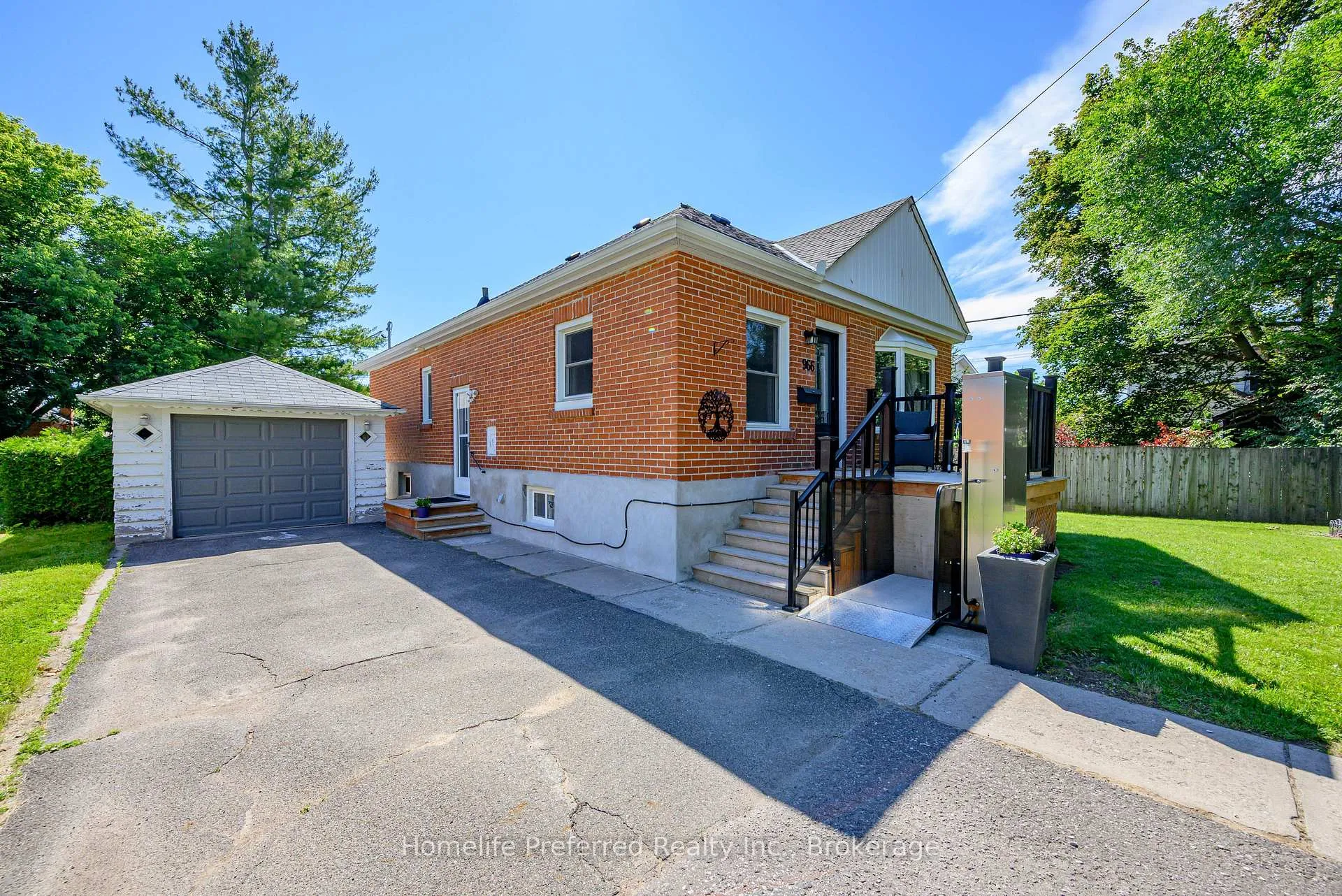 Photo 48 of 966 Noble Place, Peterborough, Otonabee Ward 1 — HOMEH