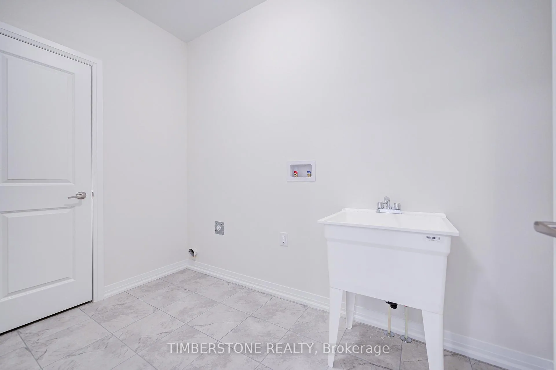 Photo 25 of 41 Aveena Road, Brampton, Bram East — HOMEH