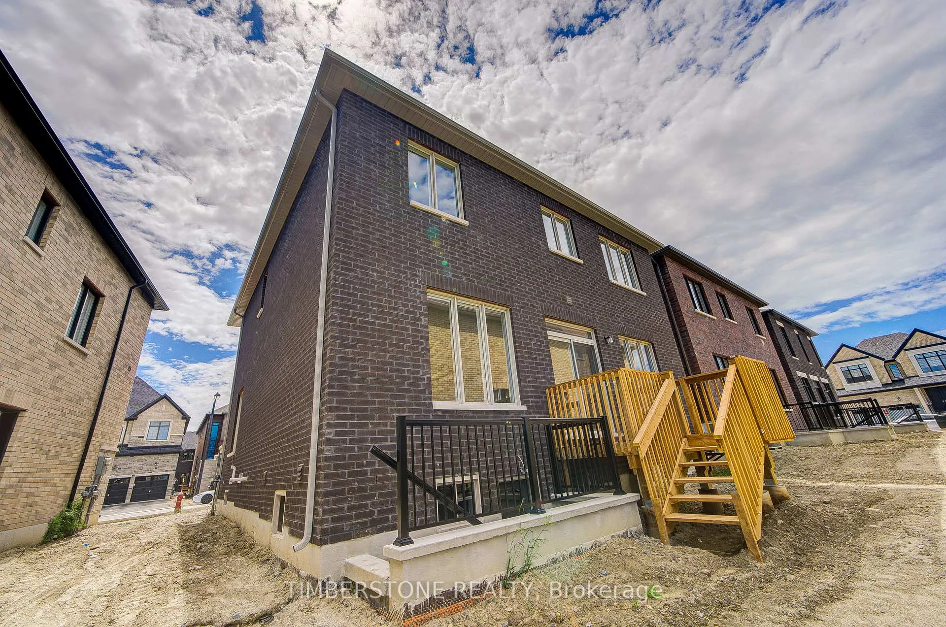 Photo 46 of 41 Aveena Road, Brampton, Bram East — HOMEH