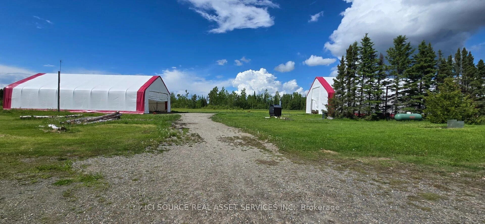 Photo 12 of 1527 Highway 11 W, Cochrane — HOMEH
