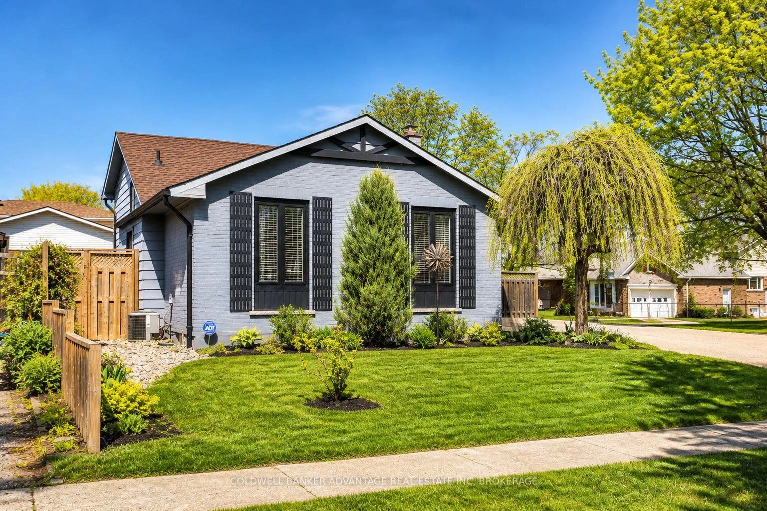 Photo 1 of 29 Willcher Drive, St. Catharines, Lakeshore — HOMEH