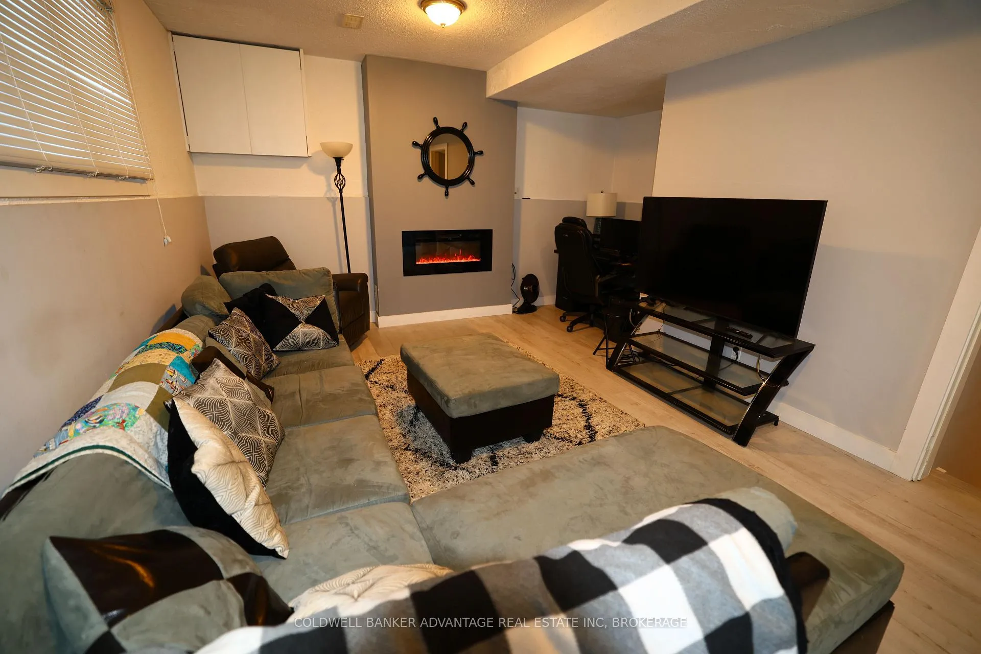 Photo 18 of 29 Willcher Drive, St. Catharines, Lakeshore — HOMEH