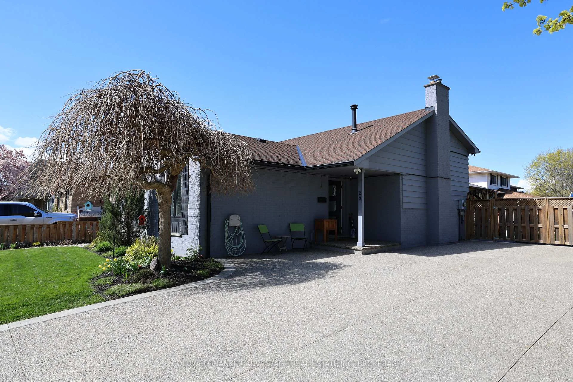 Photo 30 of 29 Willcher Drive, St. Catharines, Lakeshore — HOMEH