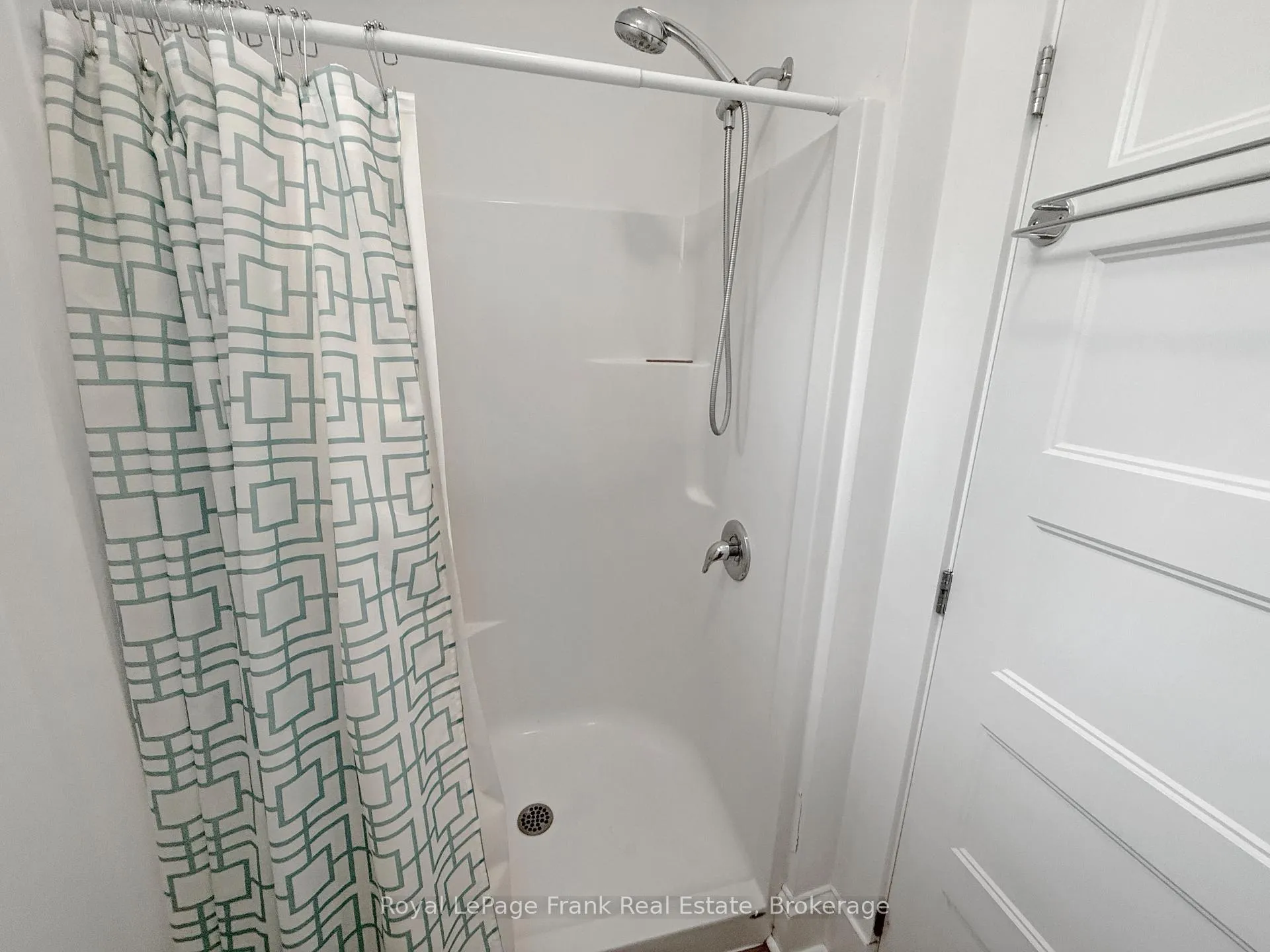 Photo 16 of Unit 145, 10 Farm View Lane, Prince Edward County, Athol Ward — HOMEH