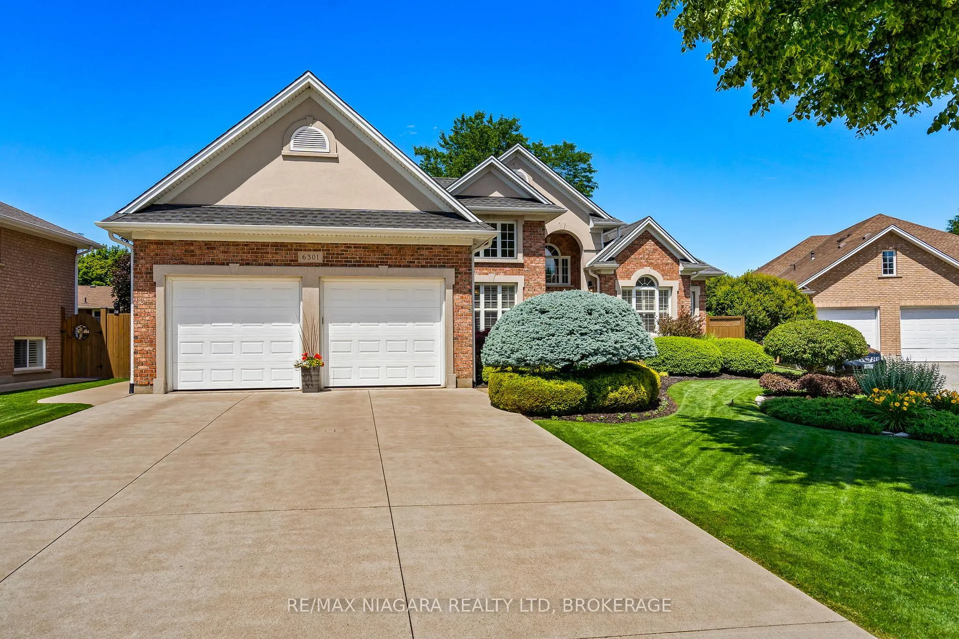 Photo 1 of 6301 Emma Street, Niagara Falls, Stamford — HOMEH