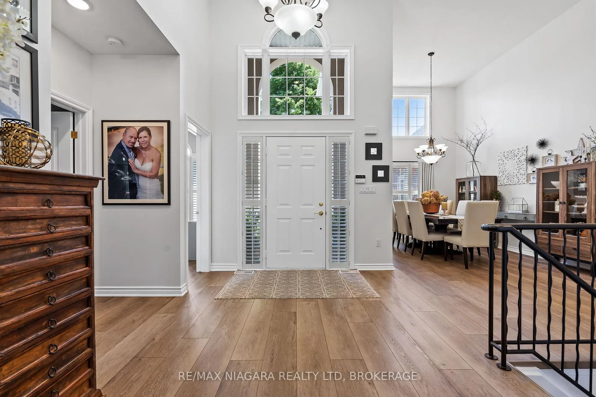 Photo 8 of 6301 Emma Street, Niagara Falls, Stamford — HOMEH