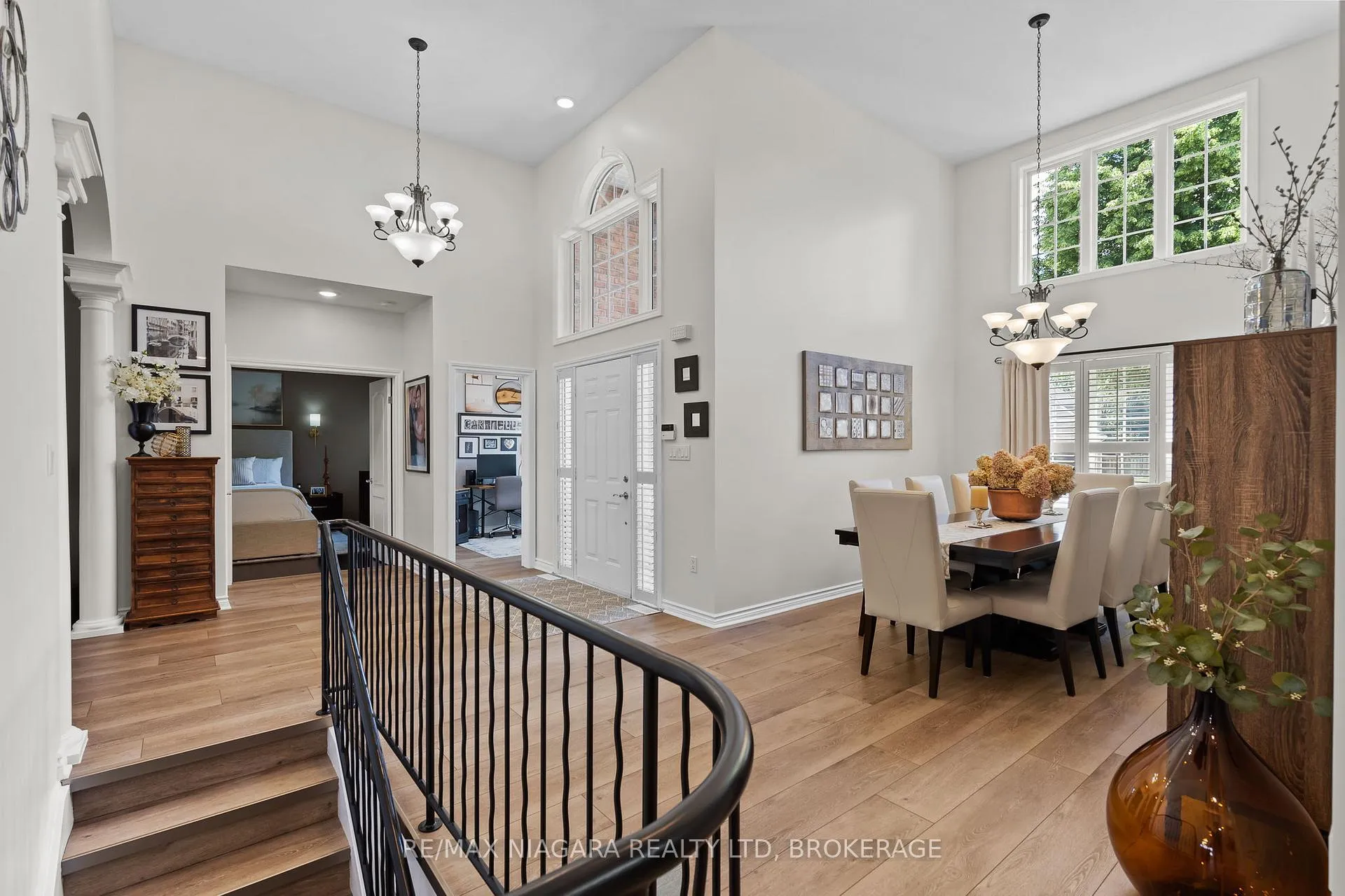 Photo 14 of 6301 Emma Street, Niagara Falls, Stamford — HOMEH