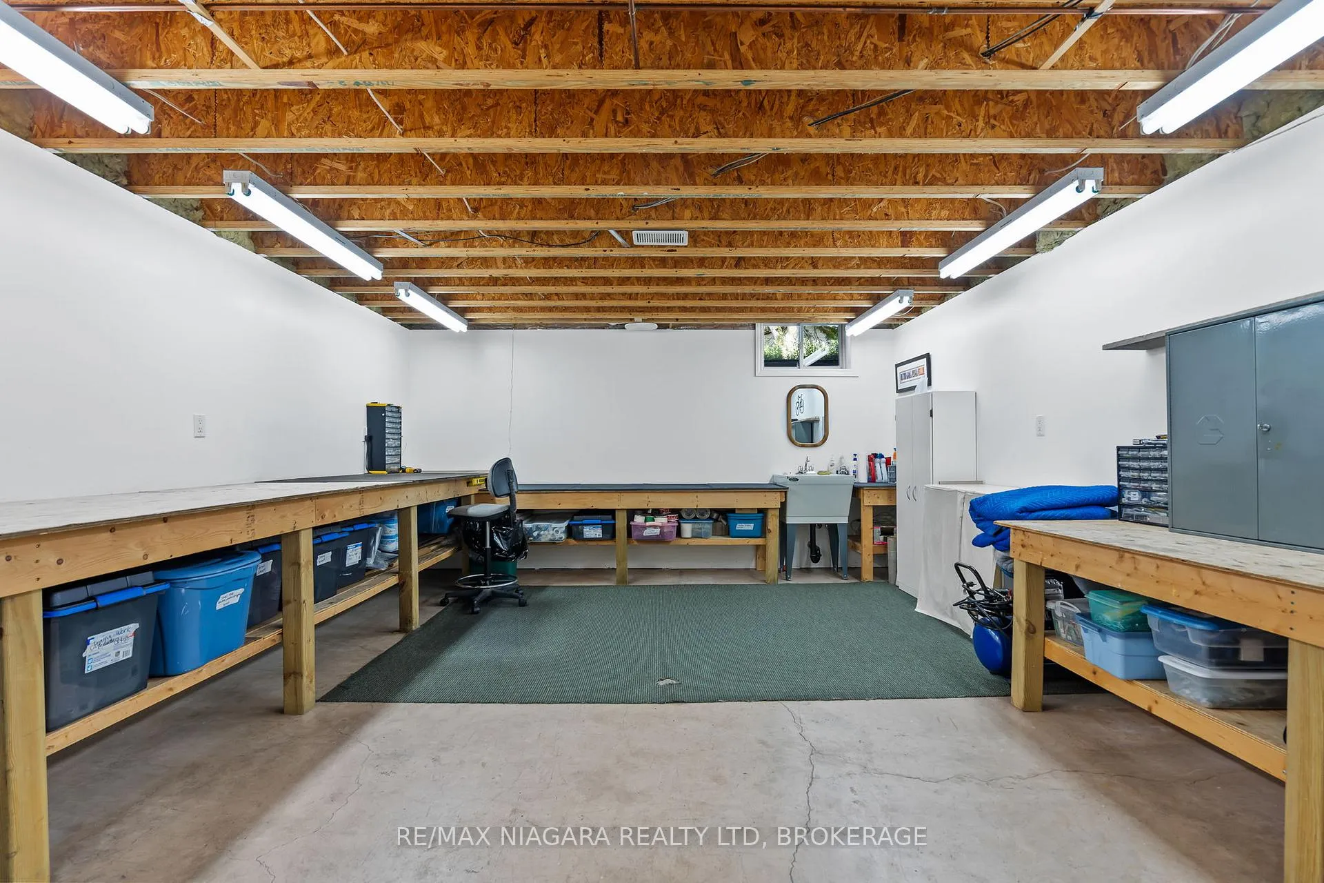 Photo 38 of 6301 Emma Street, Niagara Falls, Stamford — HOMEH
