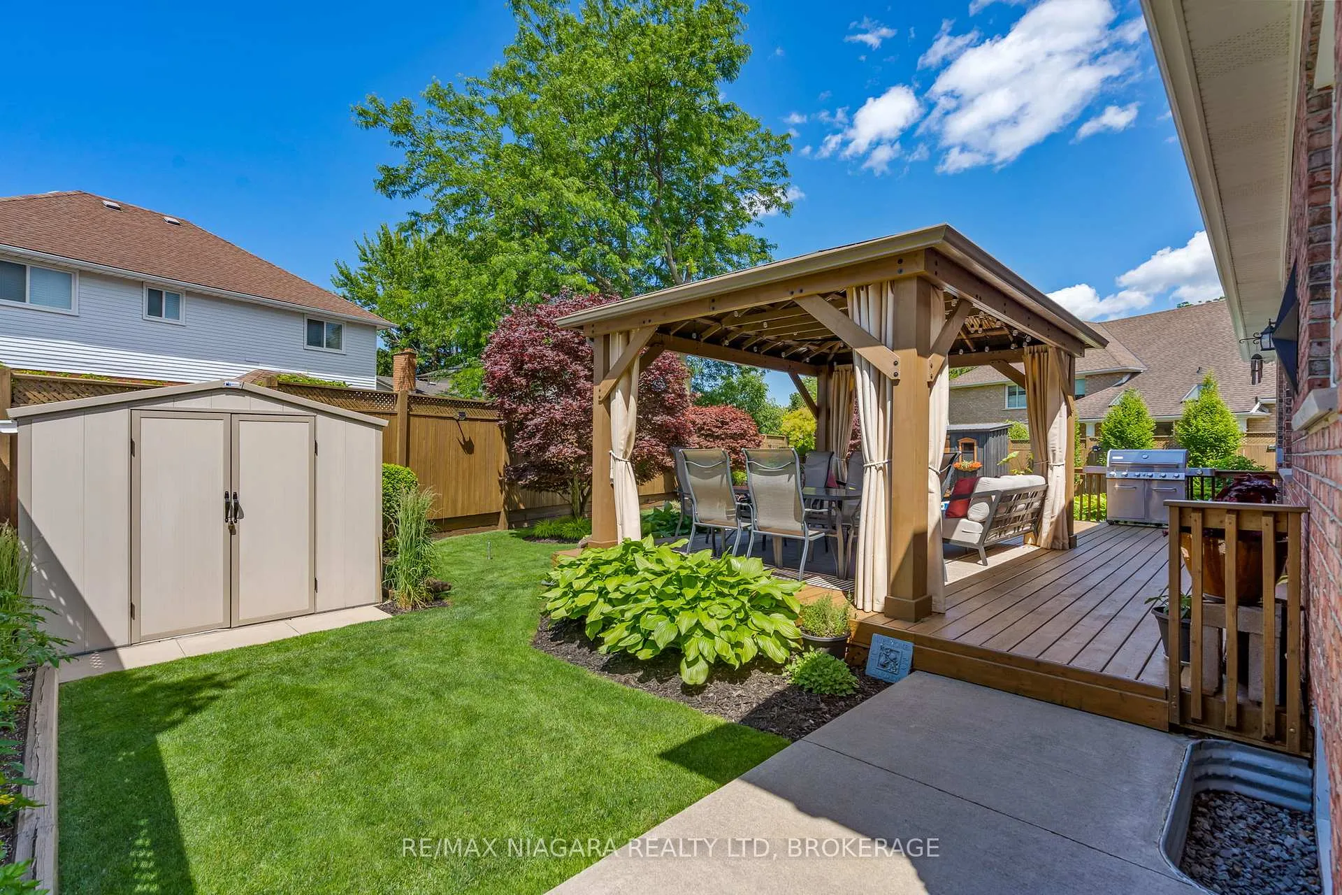 Photo 47 of 6301 Emma Street, Niagara Falls, Stamford — HOMEH
