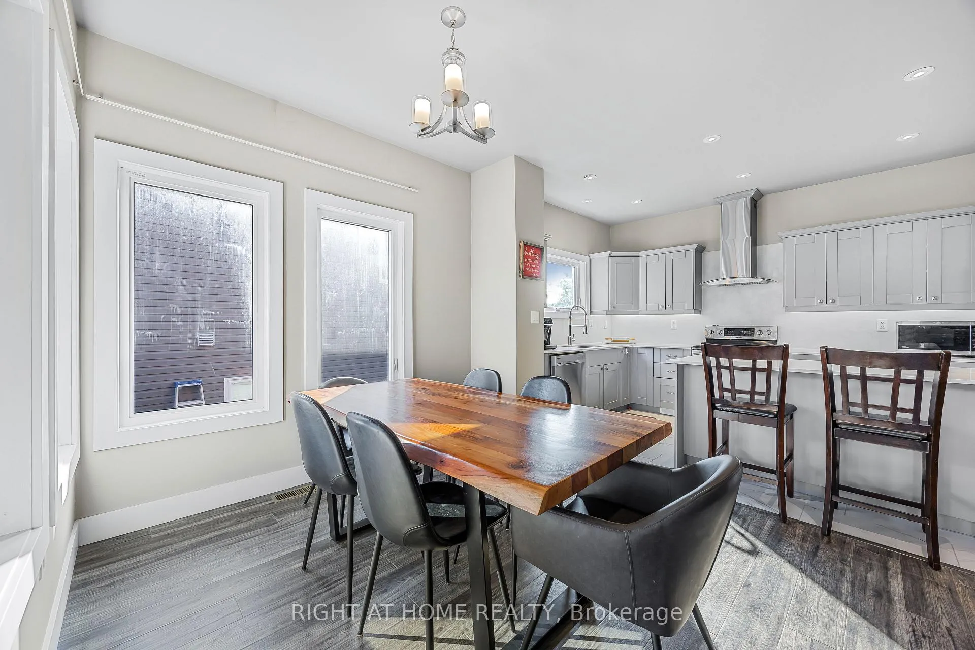 Photo 6 of 575 Oleary Lane, Tay, Victoria Harbour — HOMEH