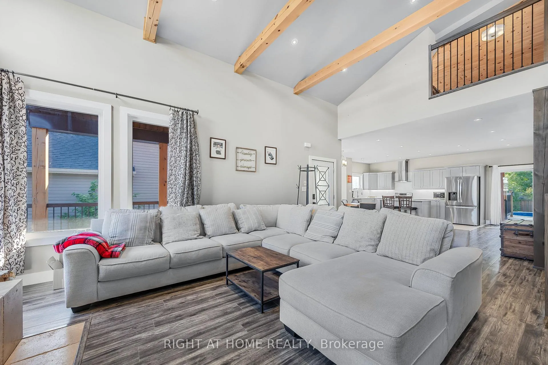 Photo 11 of 575 Oleary Lane, Tay, Victoria Harbour — HOMEH