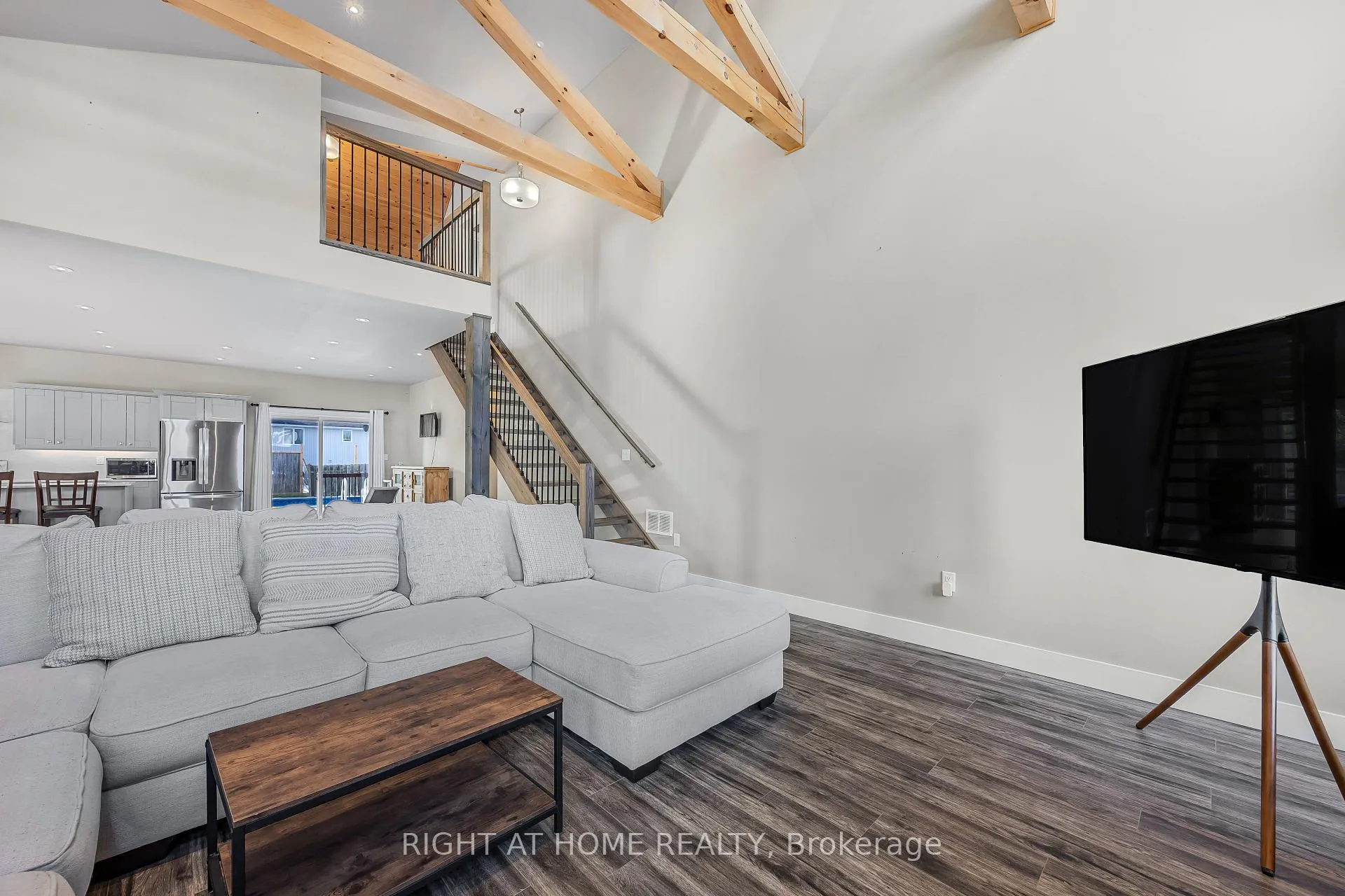 Photo 12 of 575 Oleary Lane, Tay, Victoria Harbour — HOMEH