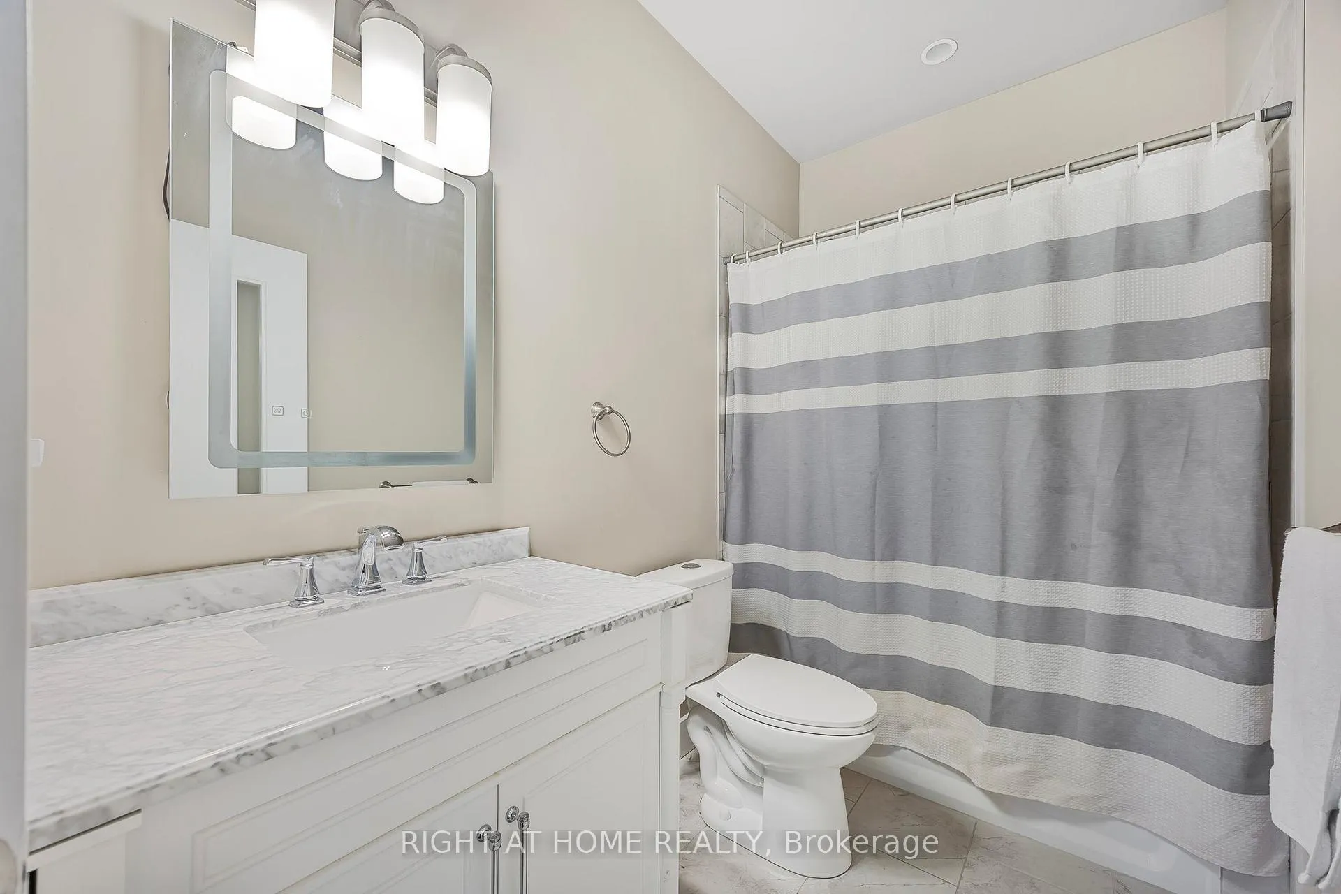 Photo 15 of 575 Oleary Lane, Tay, Victoria Harbour — HOMEH