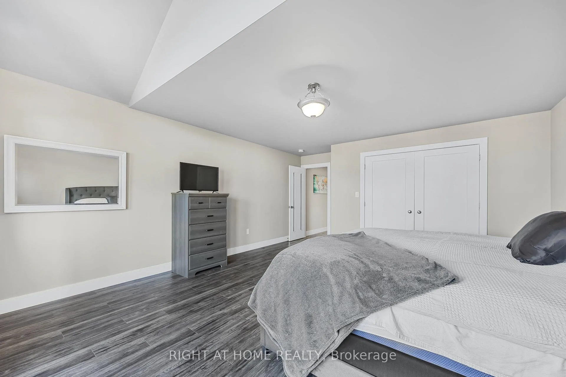 Photo 41 of 575 Oleary Lane, Tay, Victoria Harbour — HOMEH