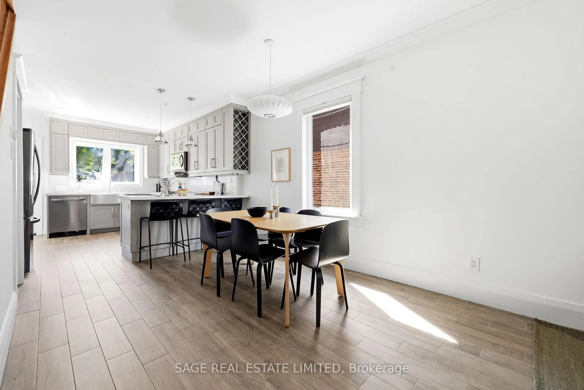 Photo 6 of 25 Lawlor Avenue, Toronto, East End-Danforth — HOMEH