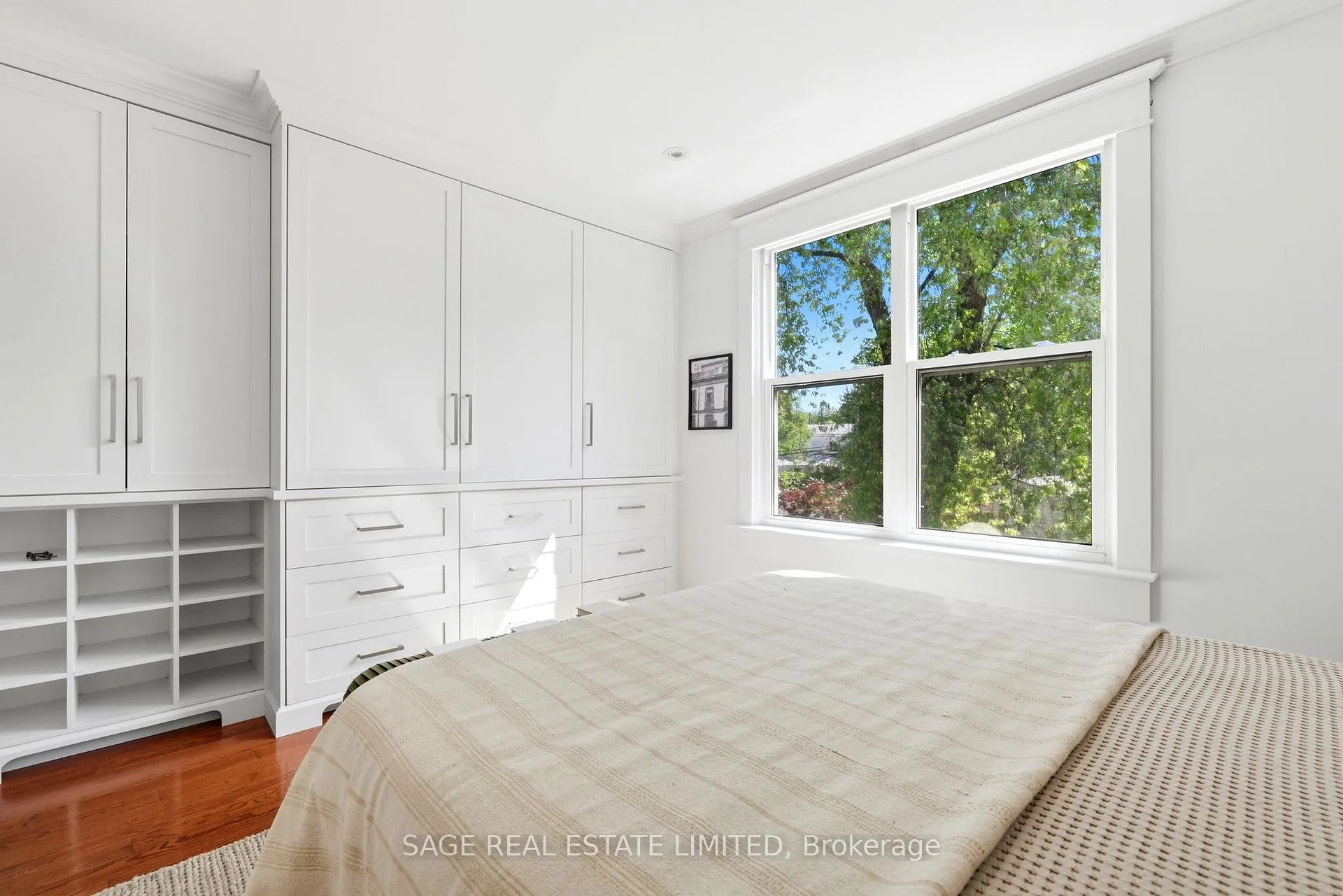 Photo 24 of 25 Lawlor Avenue, Toronto, East End-Danforth — HOMEH