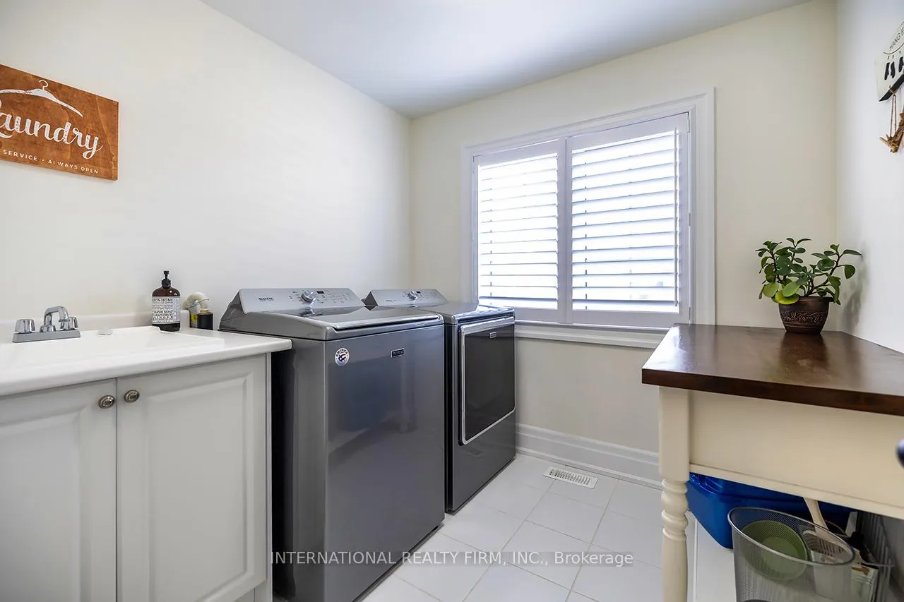 Photo 38 of 82 Hennessey Crescent, Kawartha Lakes, Lindsay — HOMEH