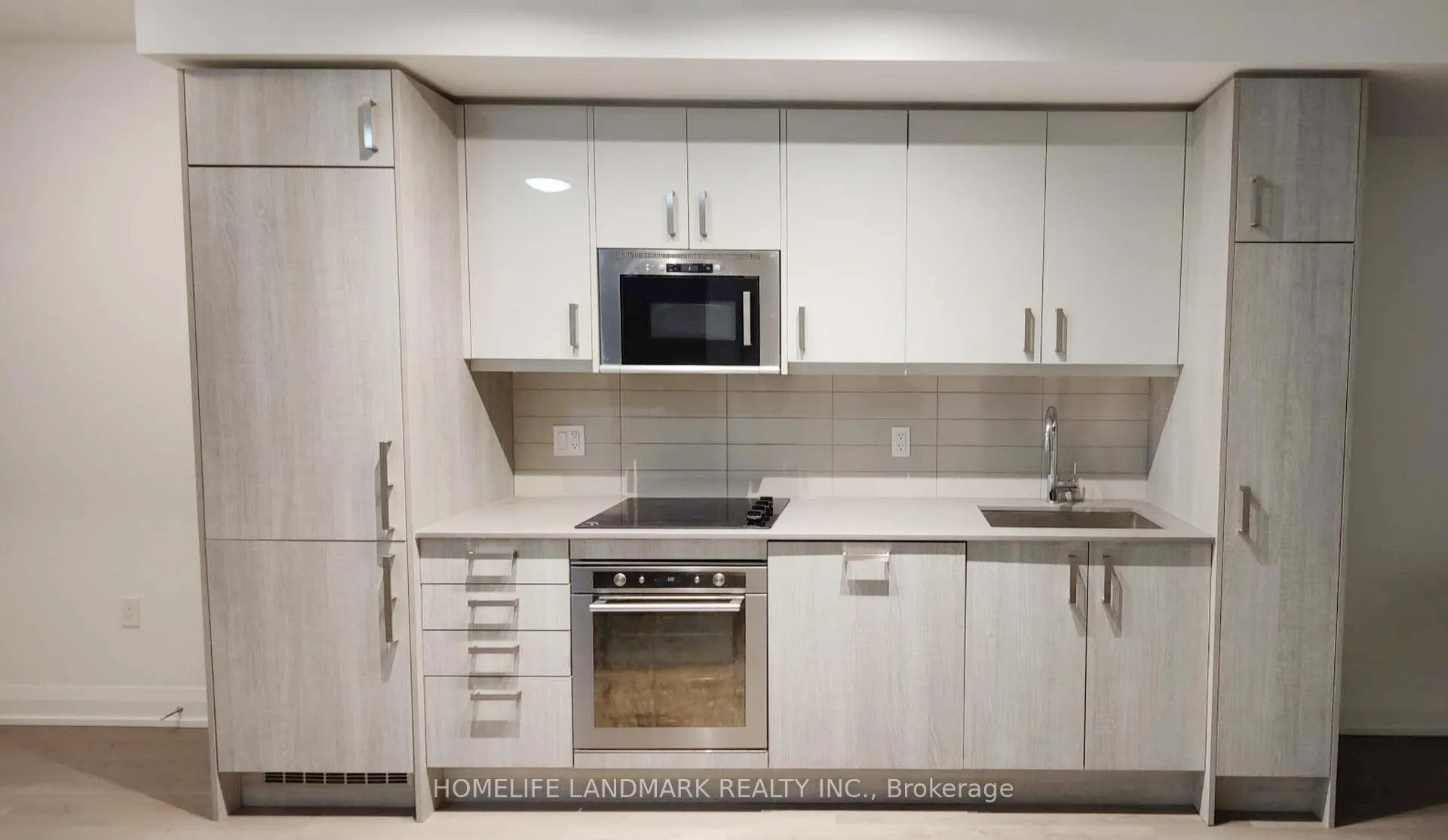Photo 3 of Unit 1011, 77 Mutual Street, Toronto, Church-Yonge Corridor — HOMEH