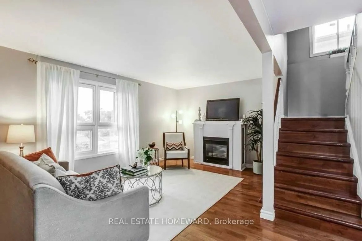Photo 16 of 2336 Malcolm Crescent, Burlington, Brant Hills — HOMEH