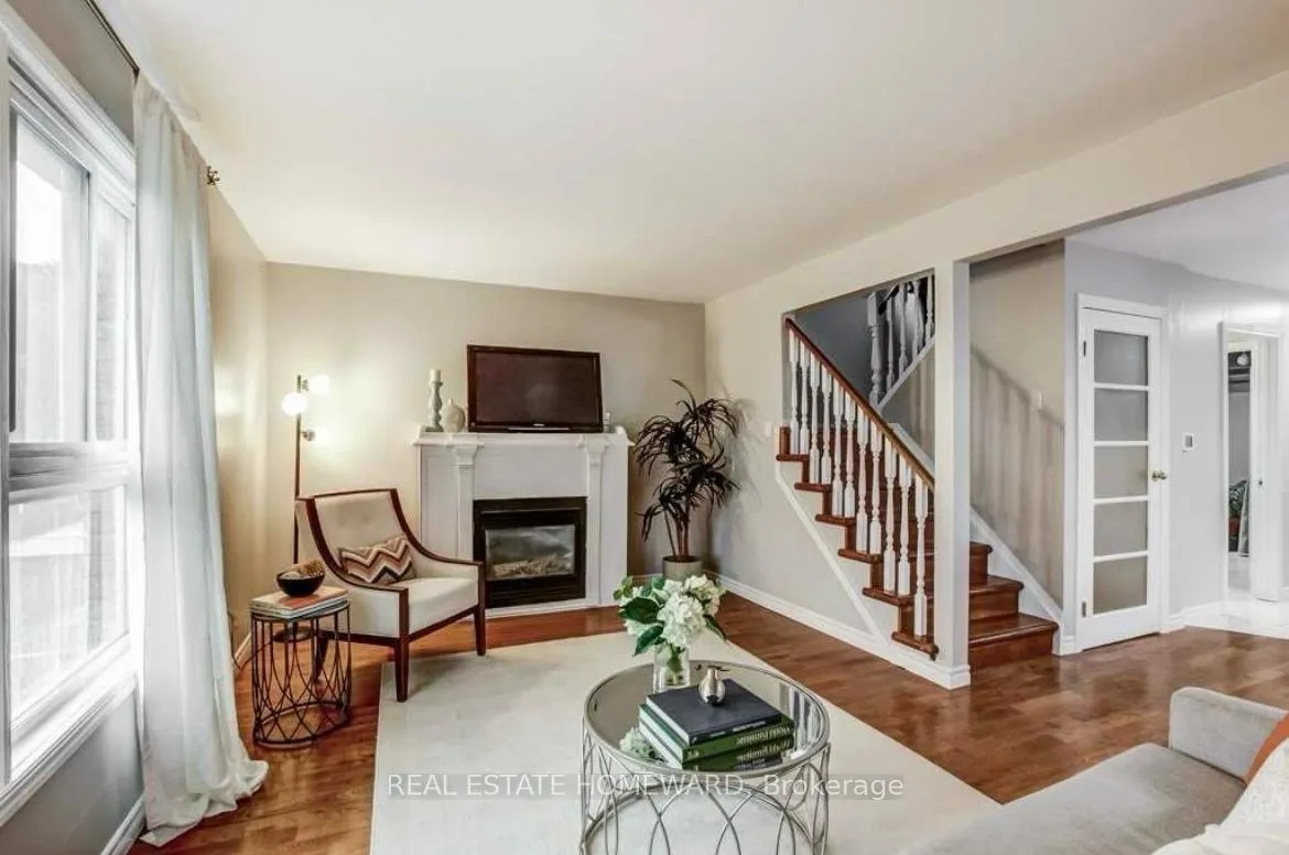 Photo 17 of 2336 Malcolm Crescent, Burlington, Brant Hills — HOMEH