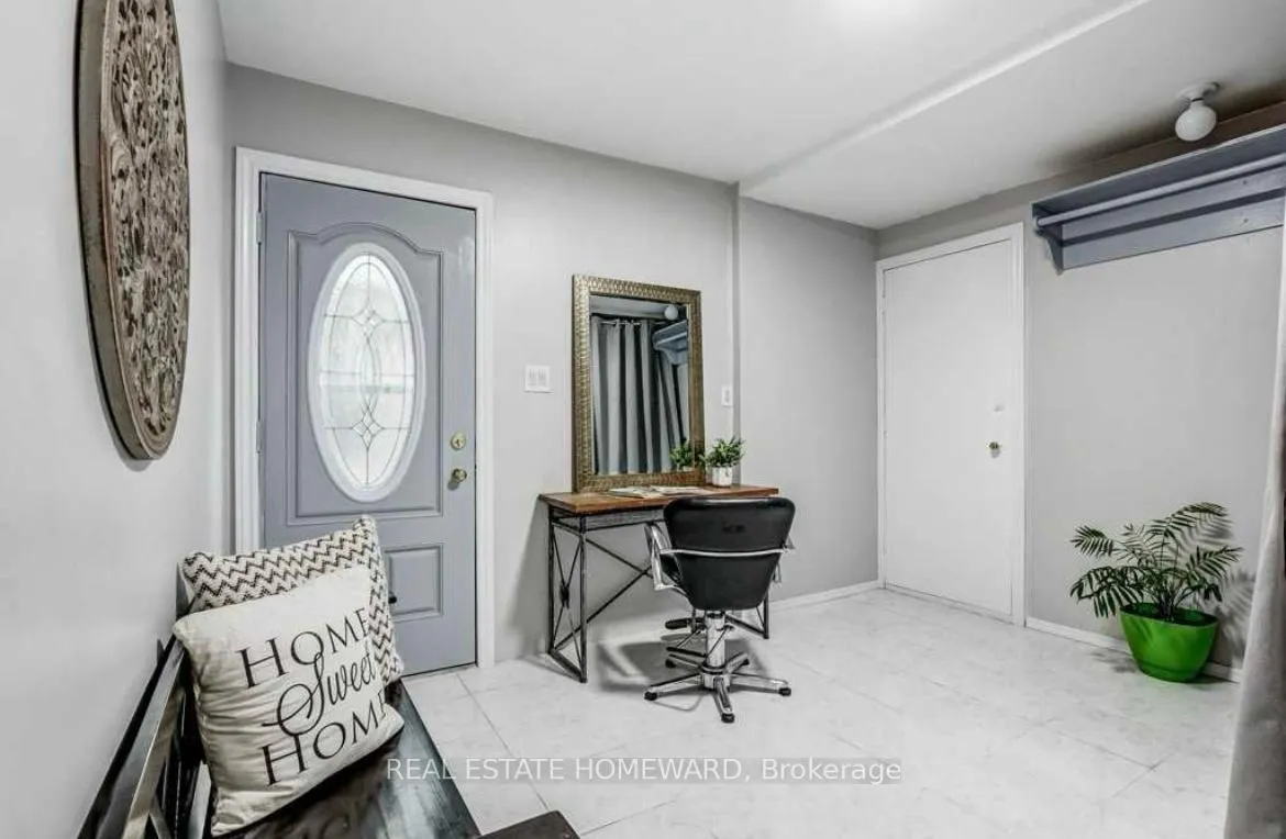 Photo 21 of 2336 Malcolm Crescent, Burlington, Brant Hills — HOMEH