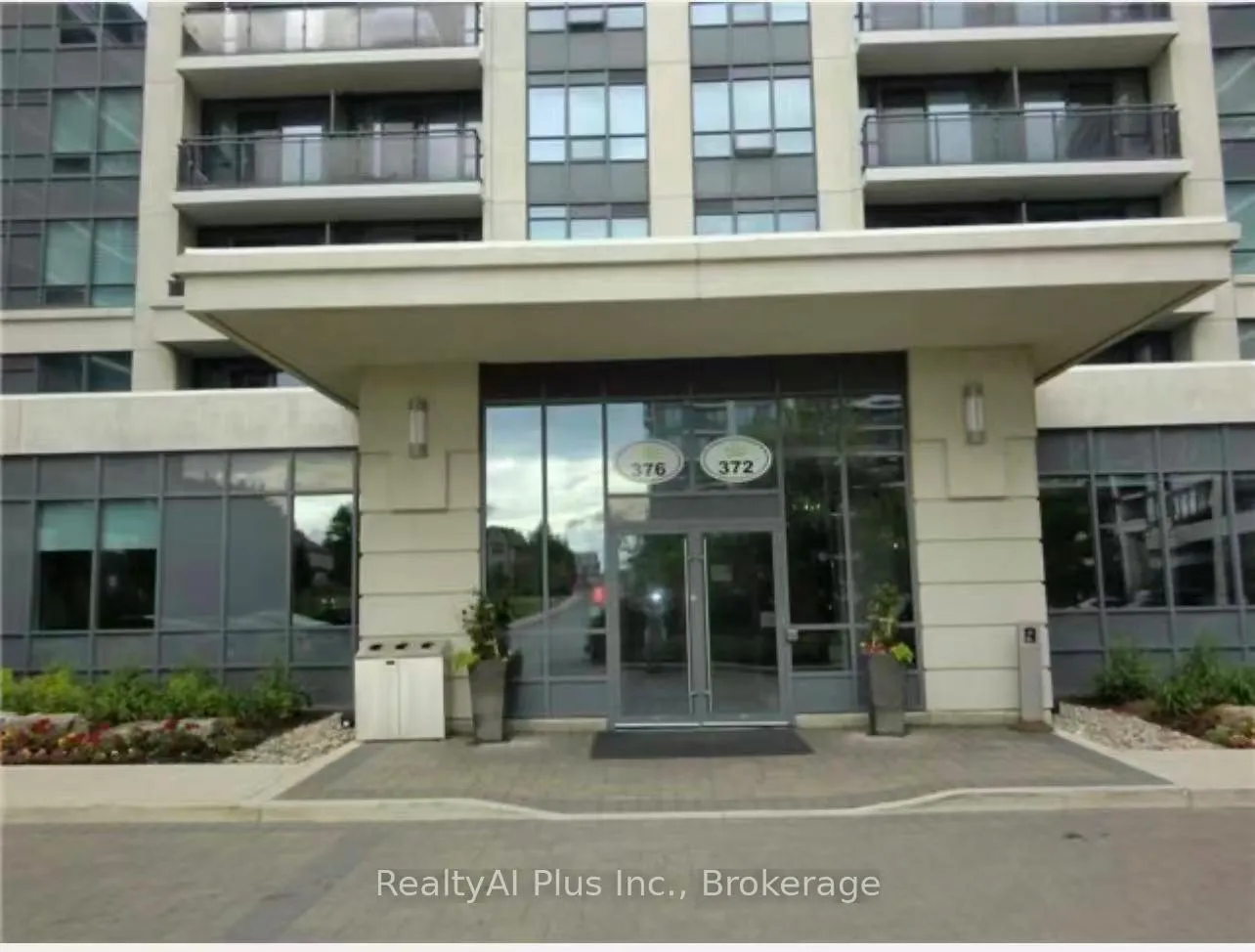 Photo 1 of Unit 1025, 372 Highway 7 E, Richmond Hill, Doncrest — HOMEH