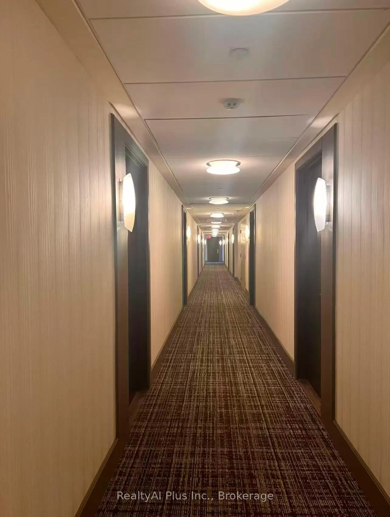 Photo 3 of Unit 1025, 372 Highway 7 E, Richmond Hill, Doncrest — HOMEH