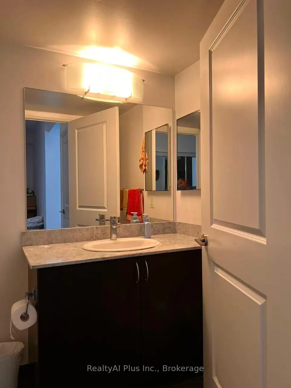 Photo 6 of Unit 1025, 372 Highway 7 E, Richmond Hill, Doncrest — HOMEH
