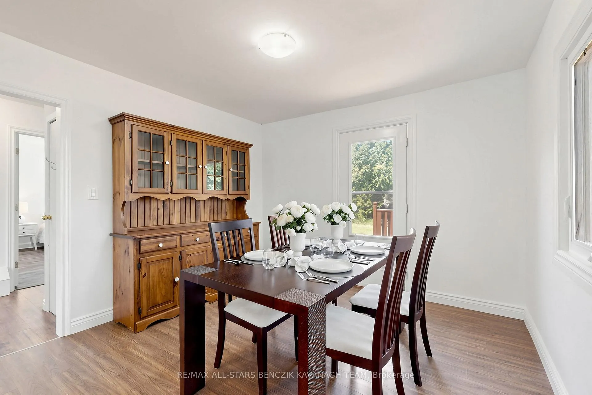 Photo 7 of 522 Sheppard Avenue, Pickering, Woodlands — HOMEH