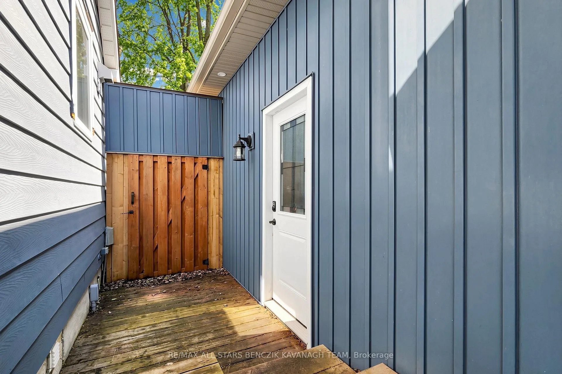 Photo 26 of 522 Sheppard Avenue, Pickering, Woodlands — HOMEH