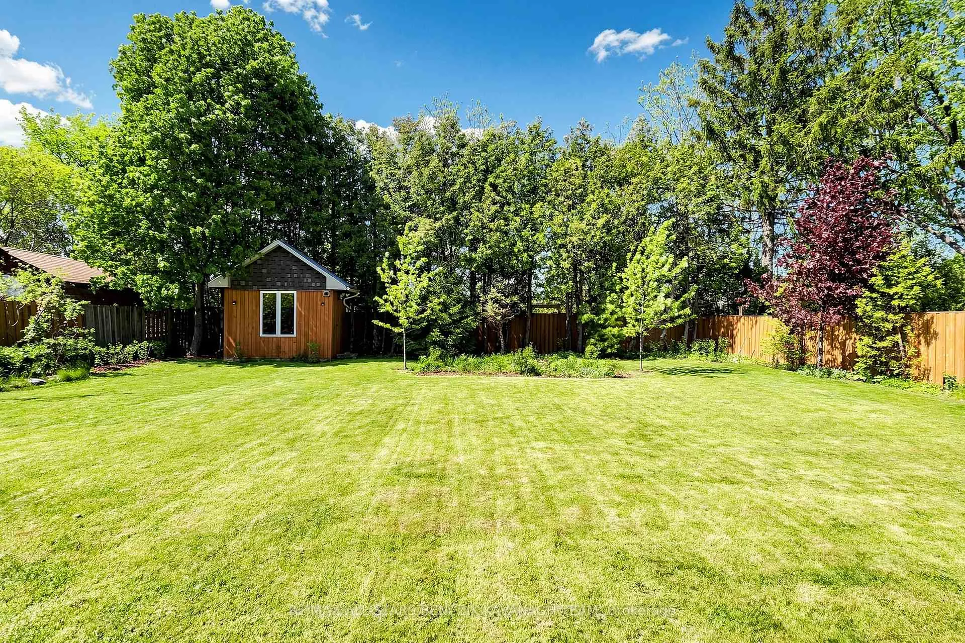 Photo 32 of 522 Sheppard Avenue, Pickering, Woodlands — HOMEH