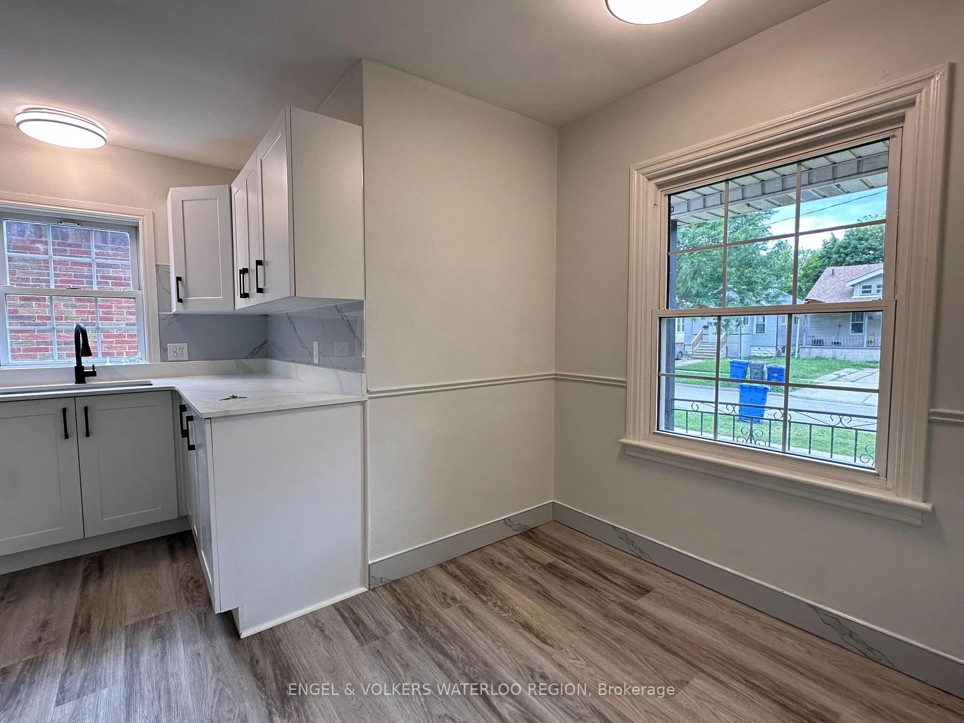 Photo 7 of 738 Randolph Avenue, Windsor, Windsor University District — HOMEH