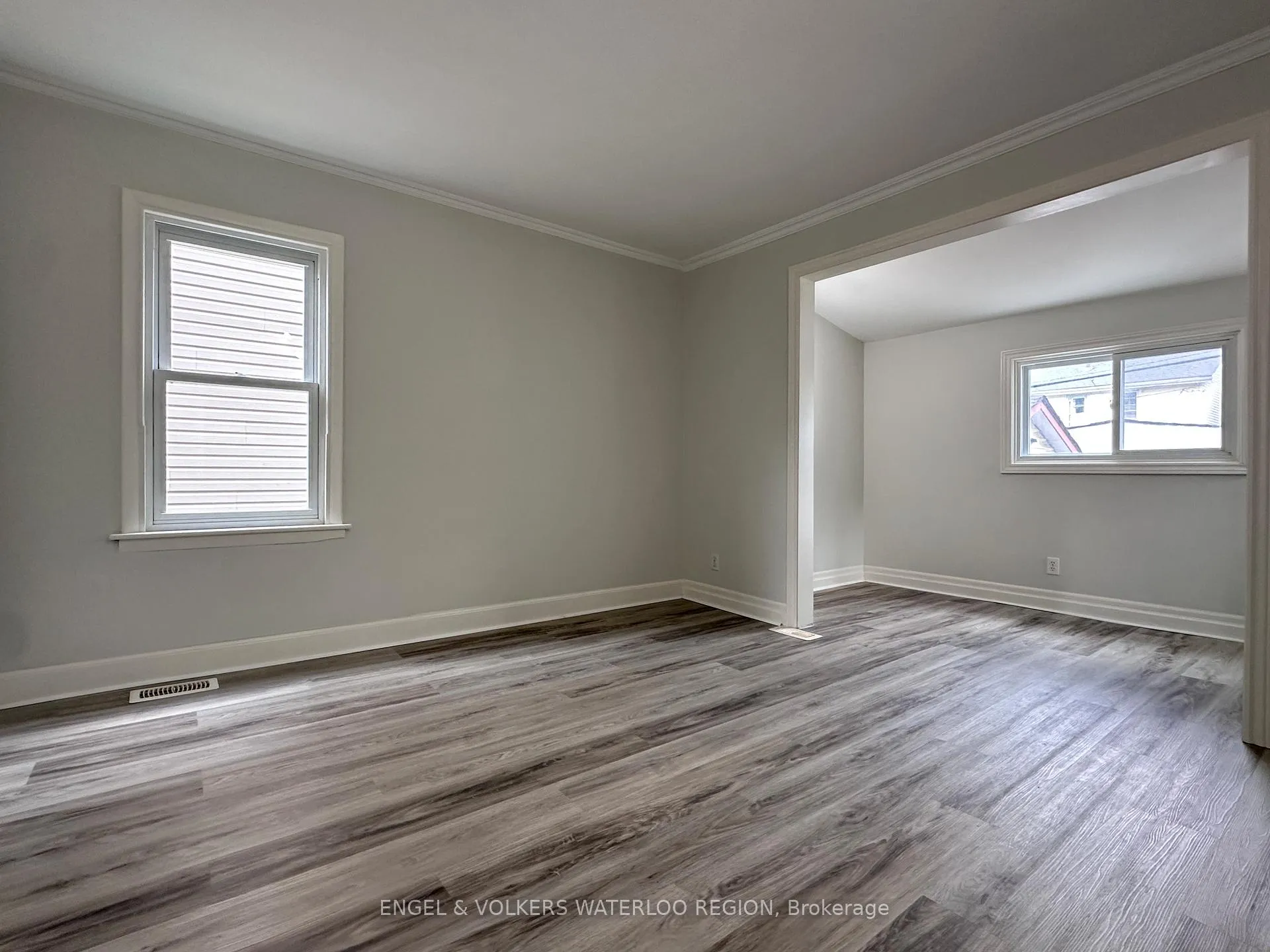 Photo 10 of 738 Randolph Avenue, Windsor, Windsor University District — HOMEH