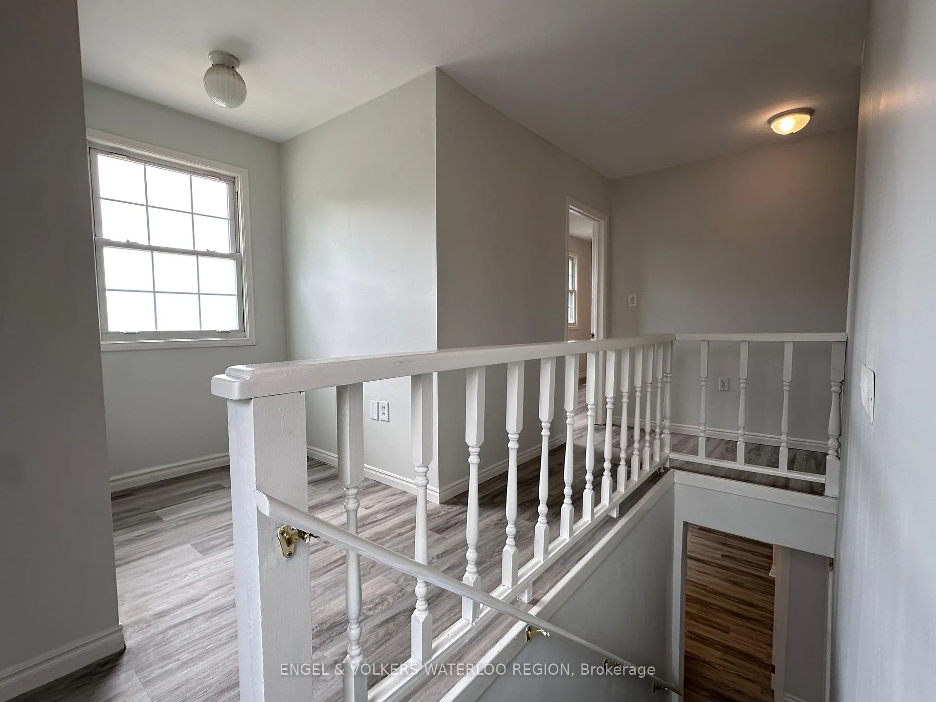 Photo 15 of 738 Randolph Avenue, Windsor, Windsor University District — HOMEH